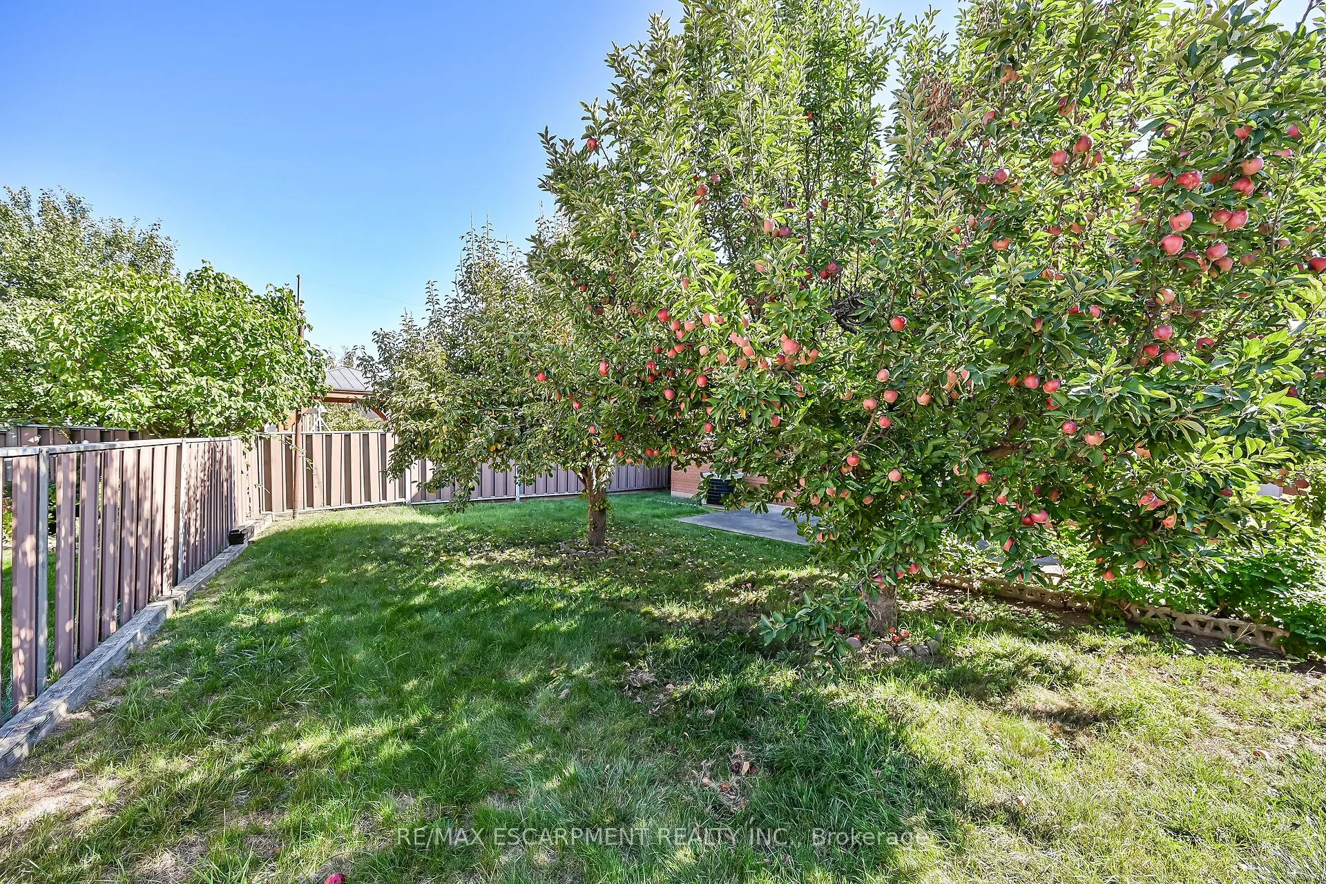 65 Ellington Avenue