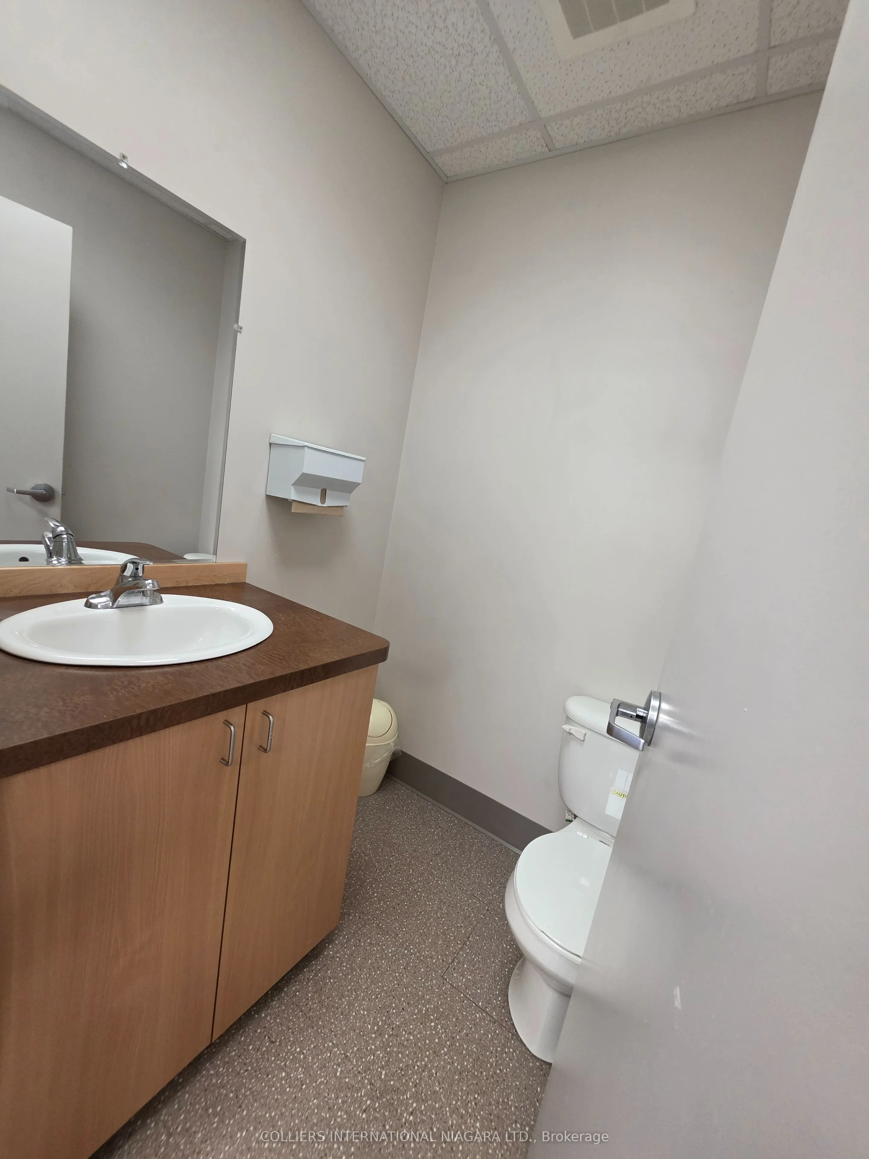 4383 Portage Road, #203