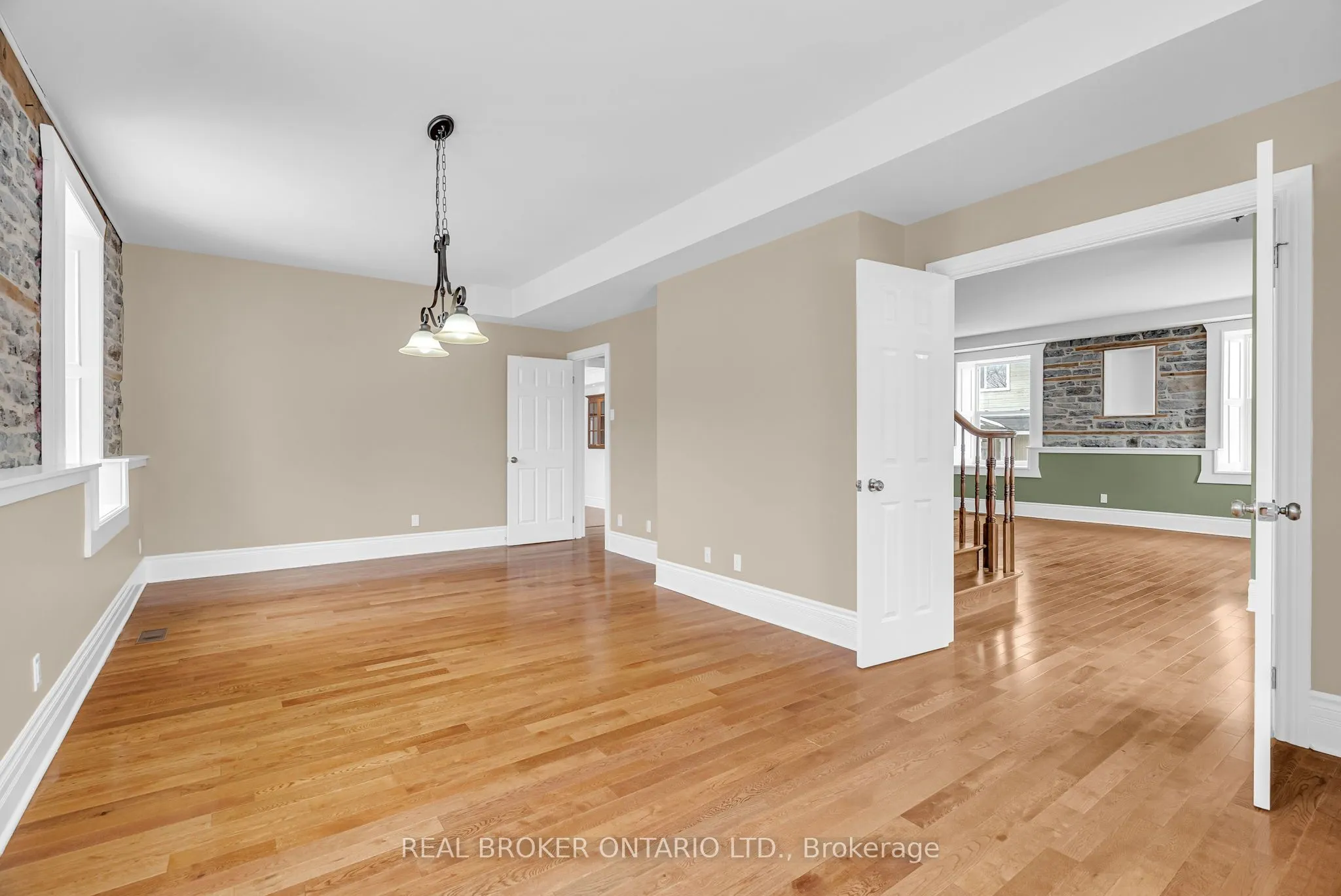 2486 County Rd 18 Concession