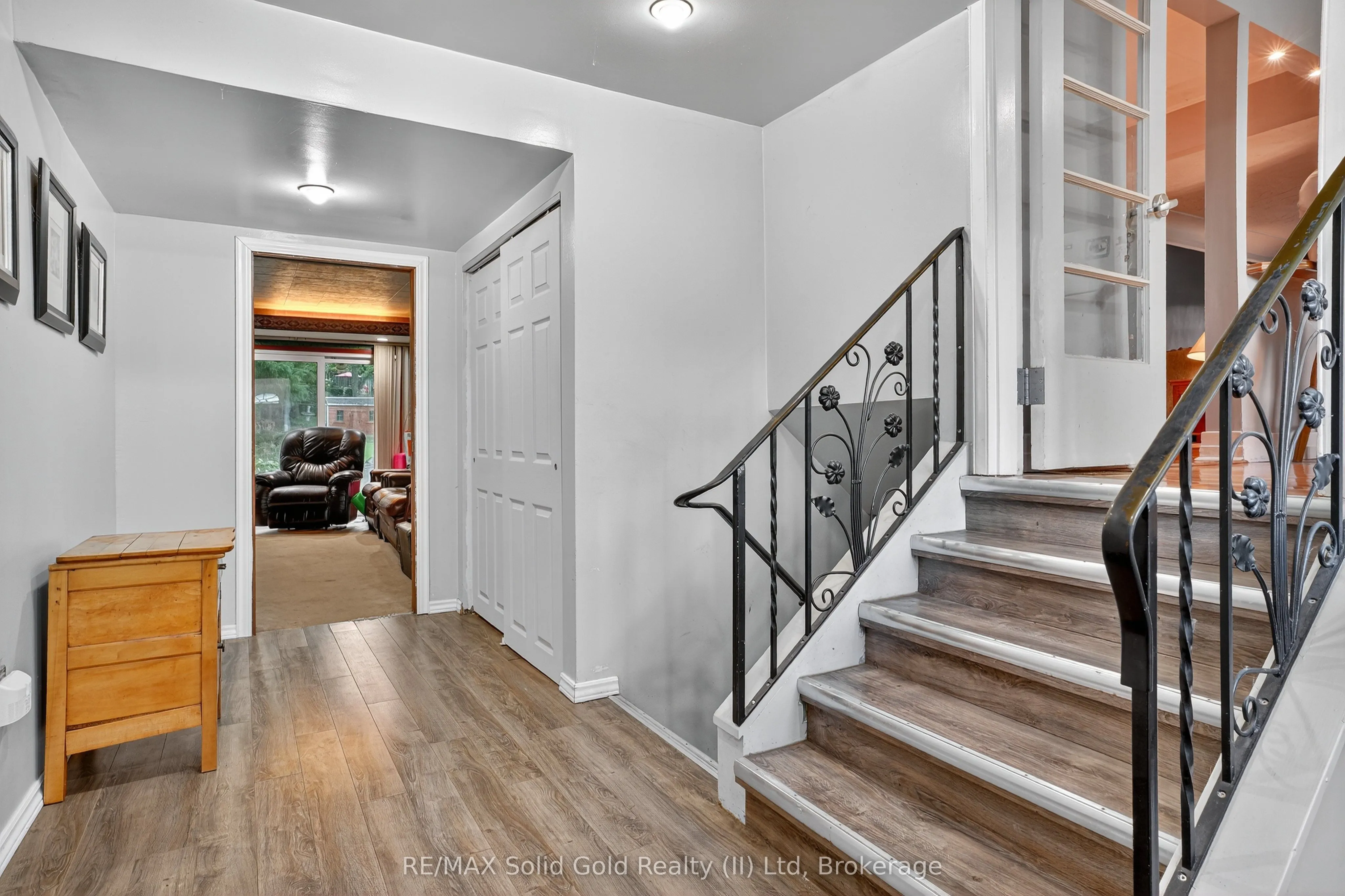 13 Roosevelt Avenue