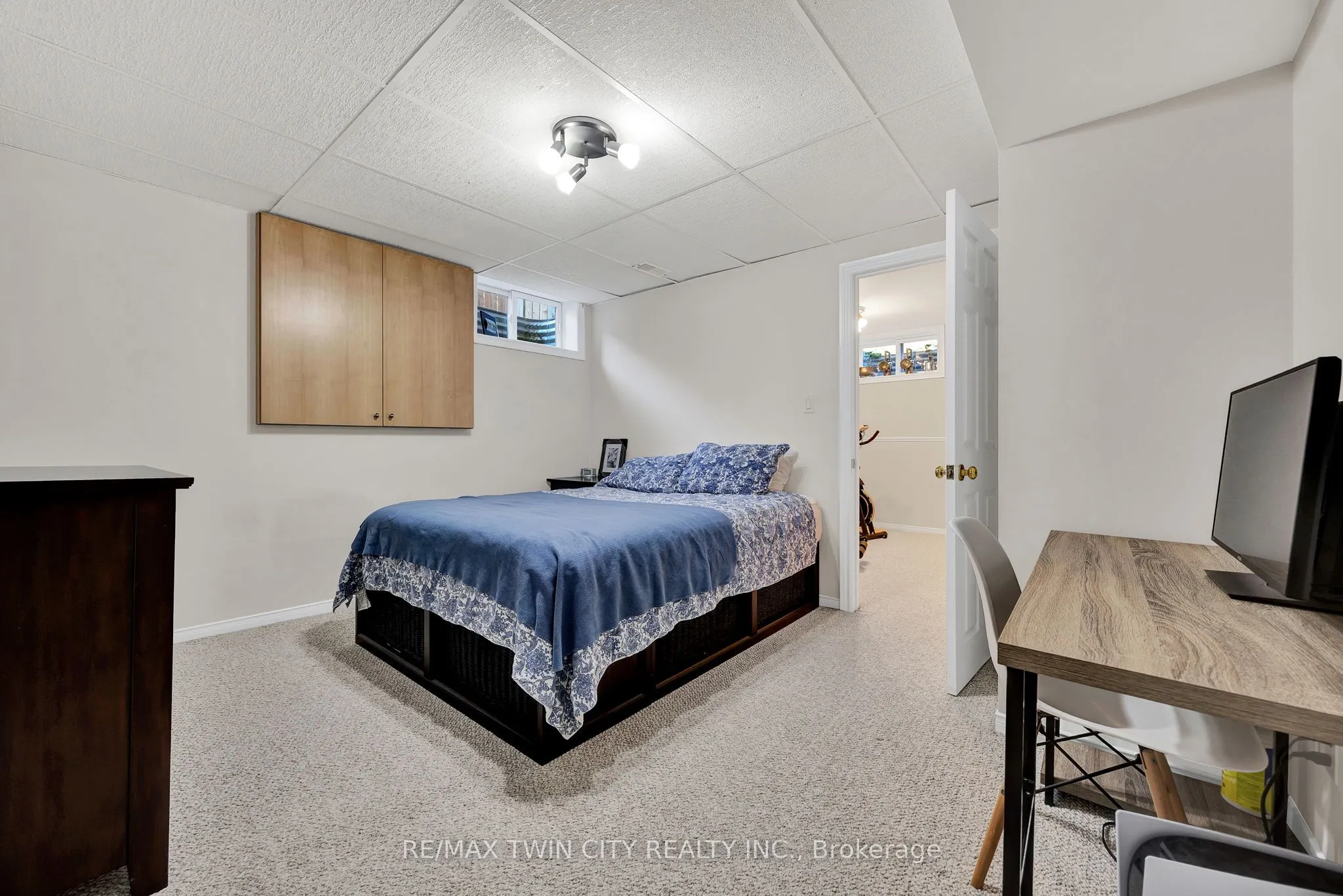 10 Joshua Court
