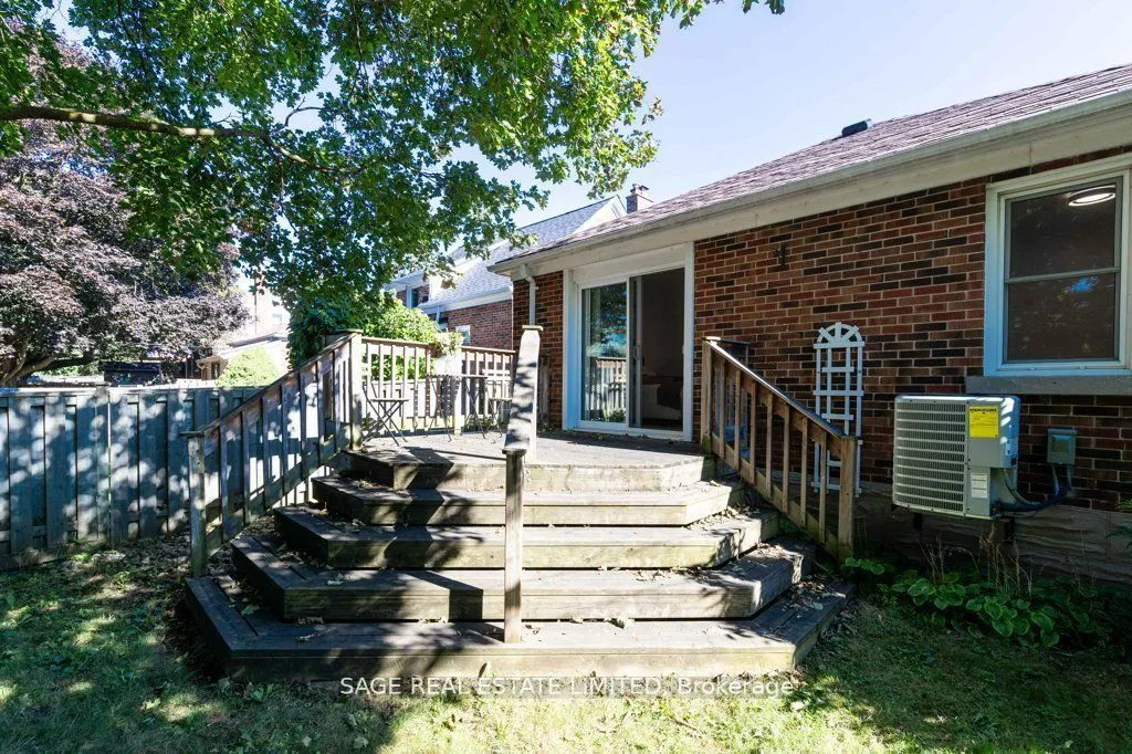 209 Bedford Road