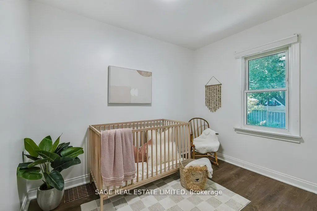 209 Bedford Road