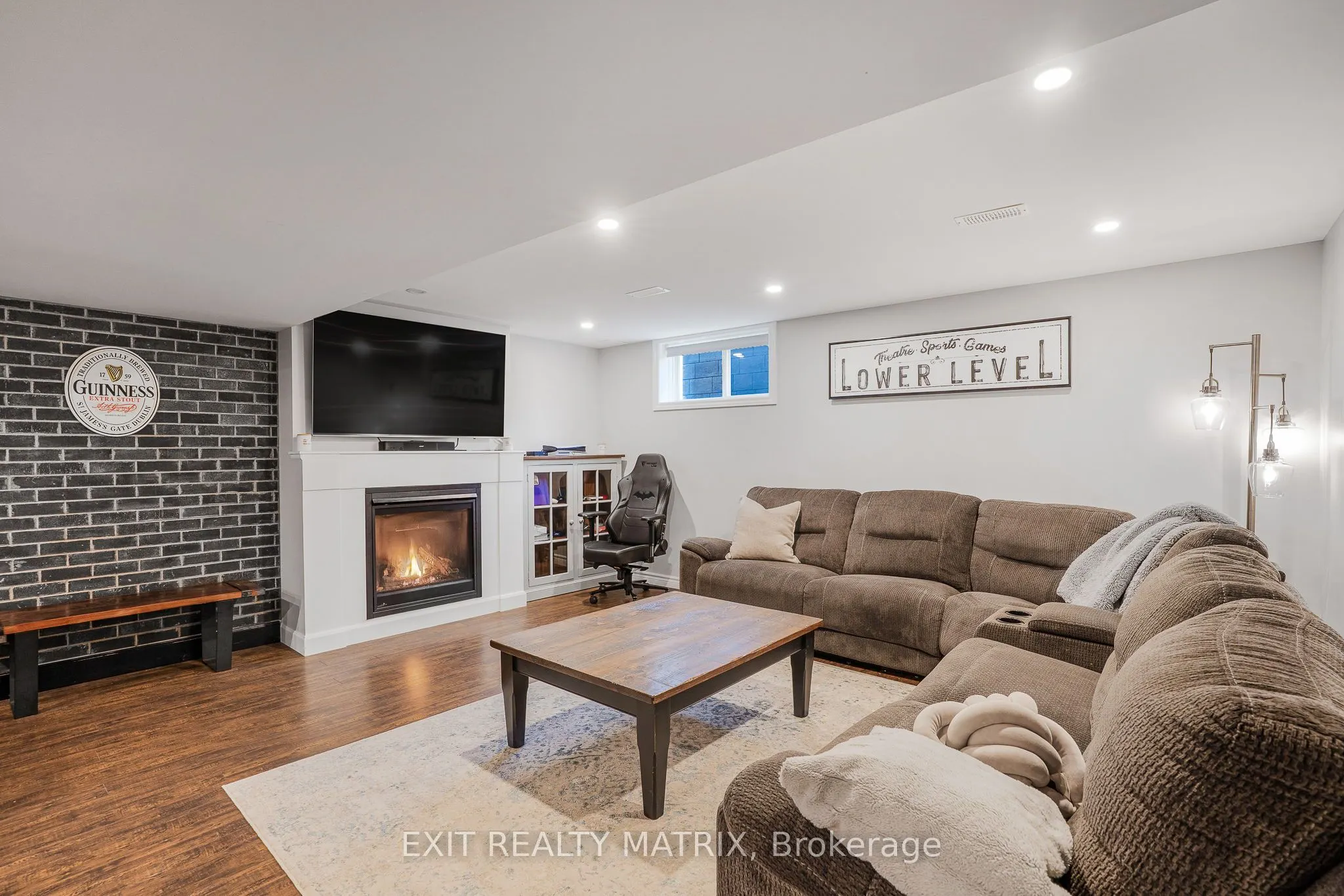 301 Colmar Street
