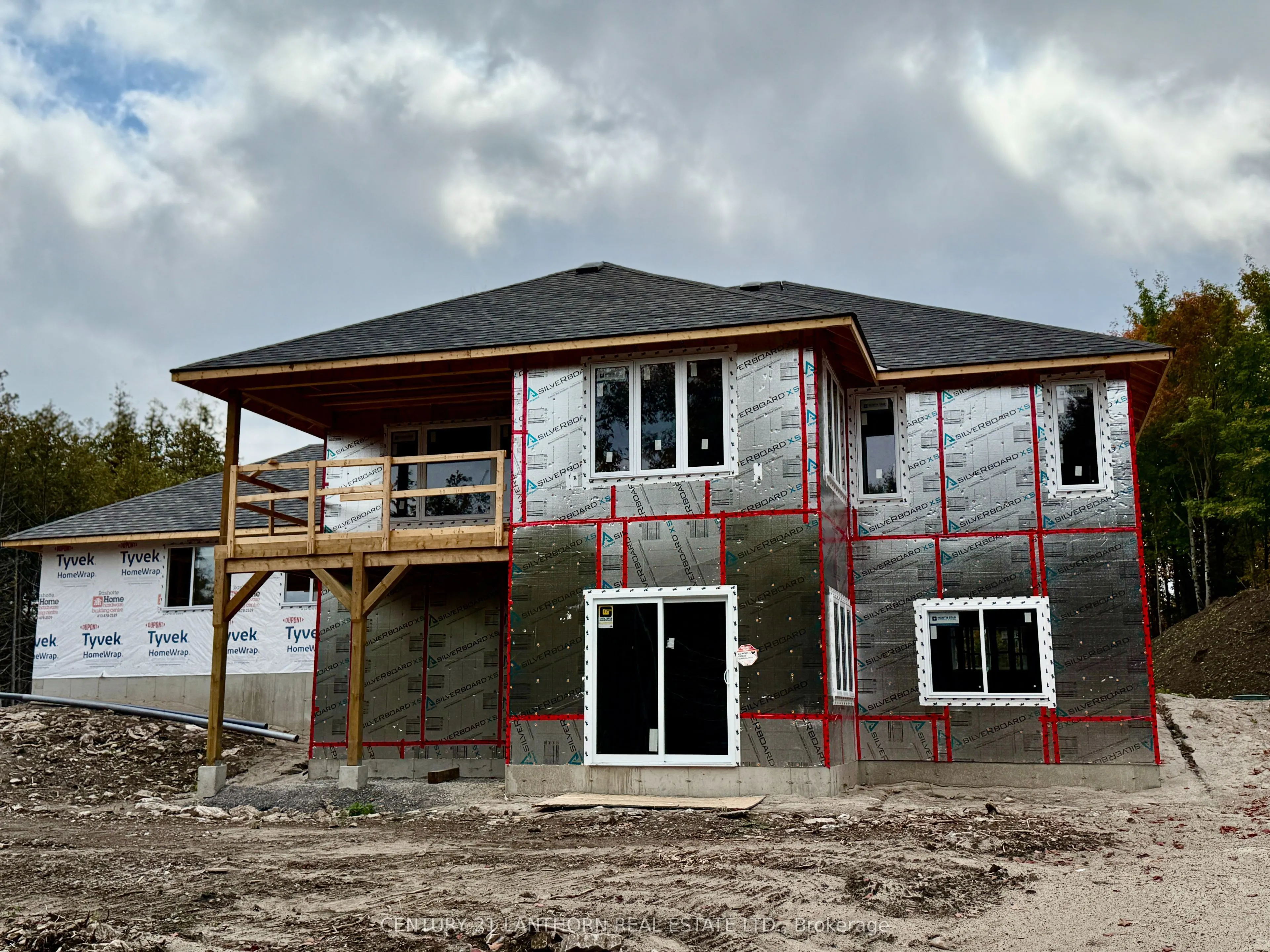 1039 Crookston Road