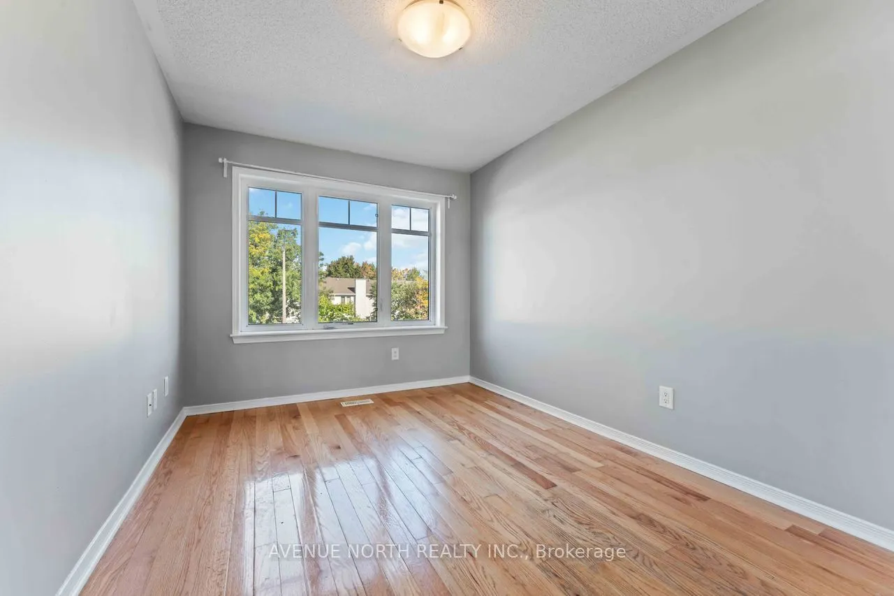224 Longfields Drive