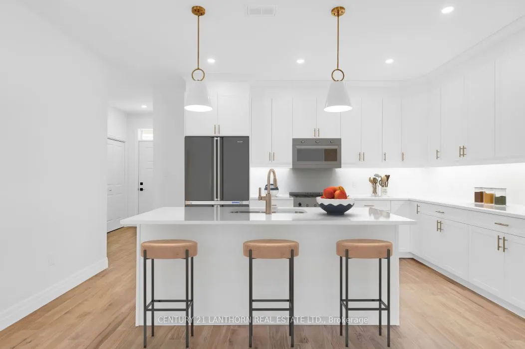75 Seymour Street W