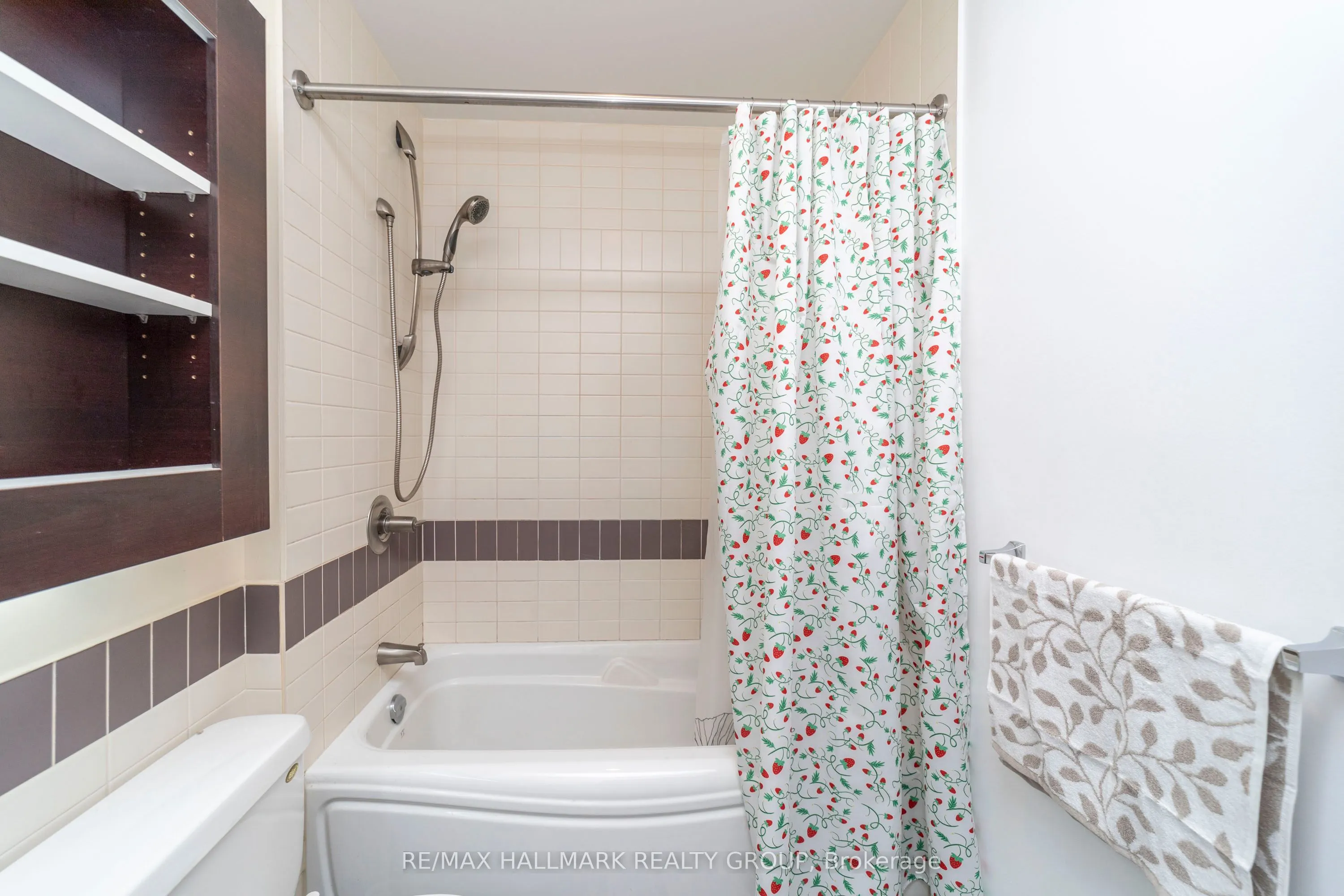 324 LAURIER Avenue, #1907