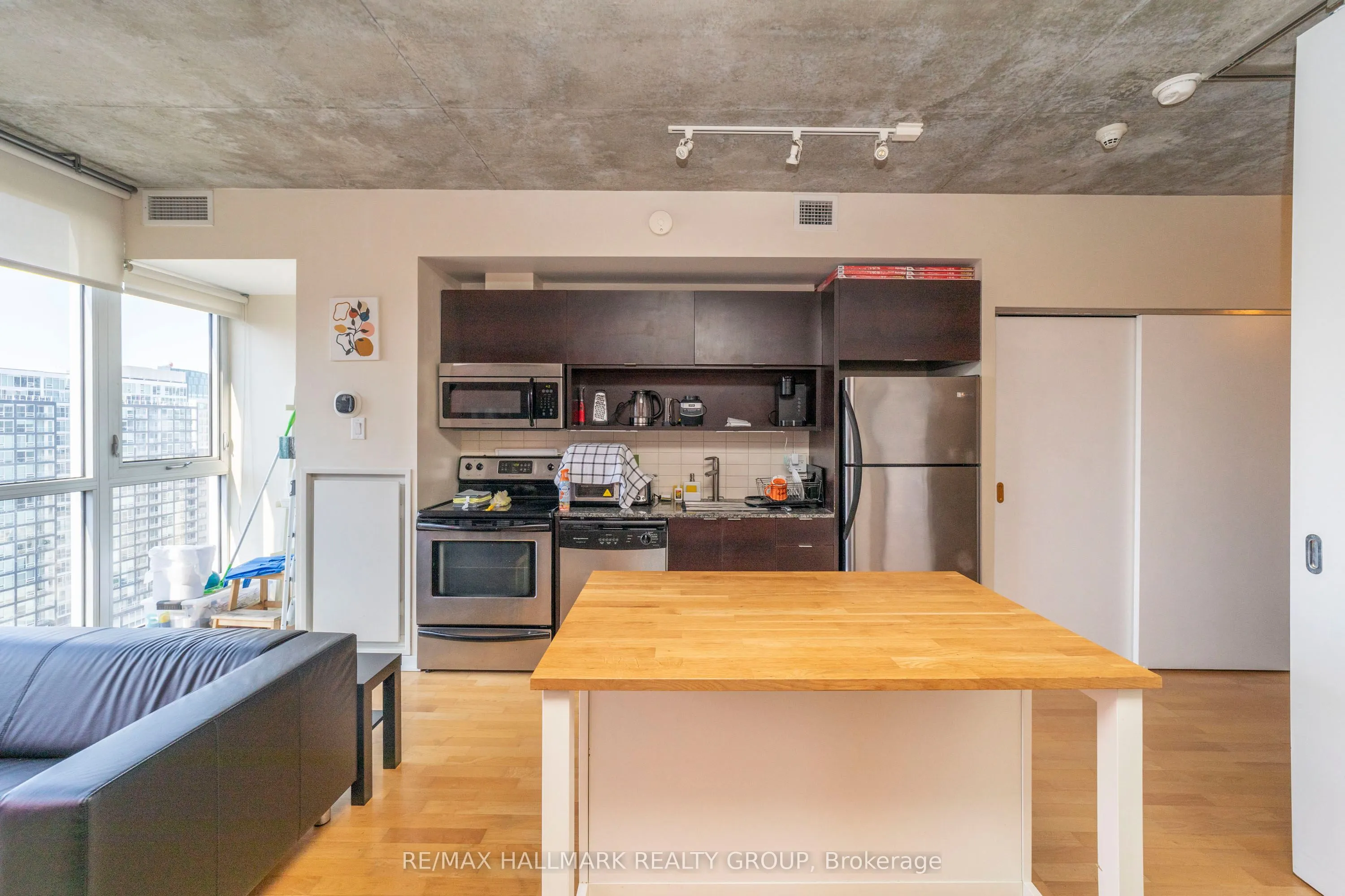 324 LAURIER Avenue, #1907