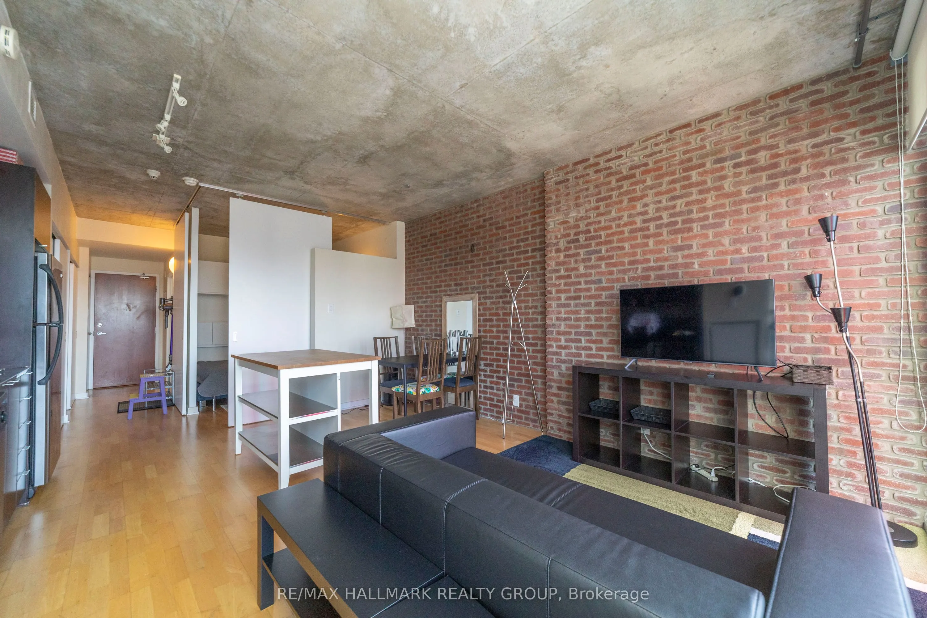 324 LAURIER Avenue, #1907