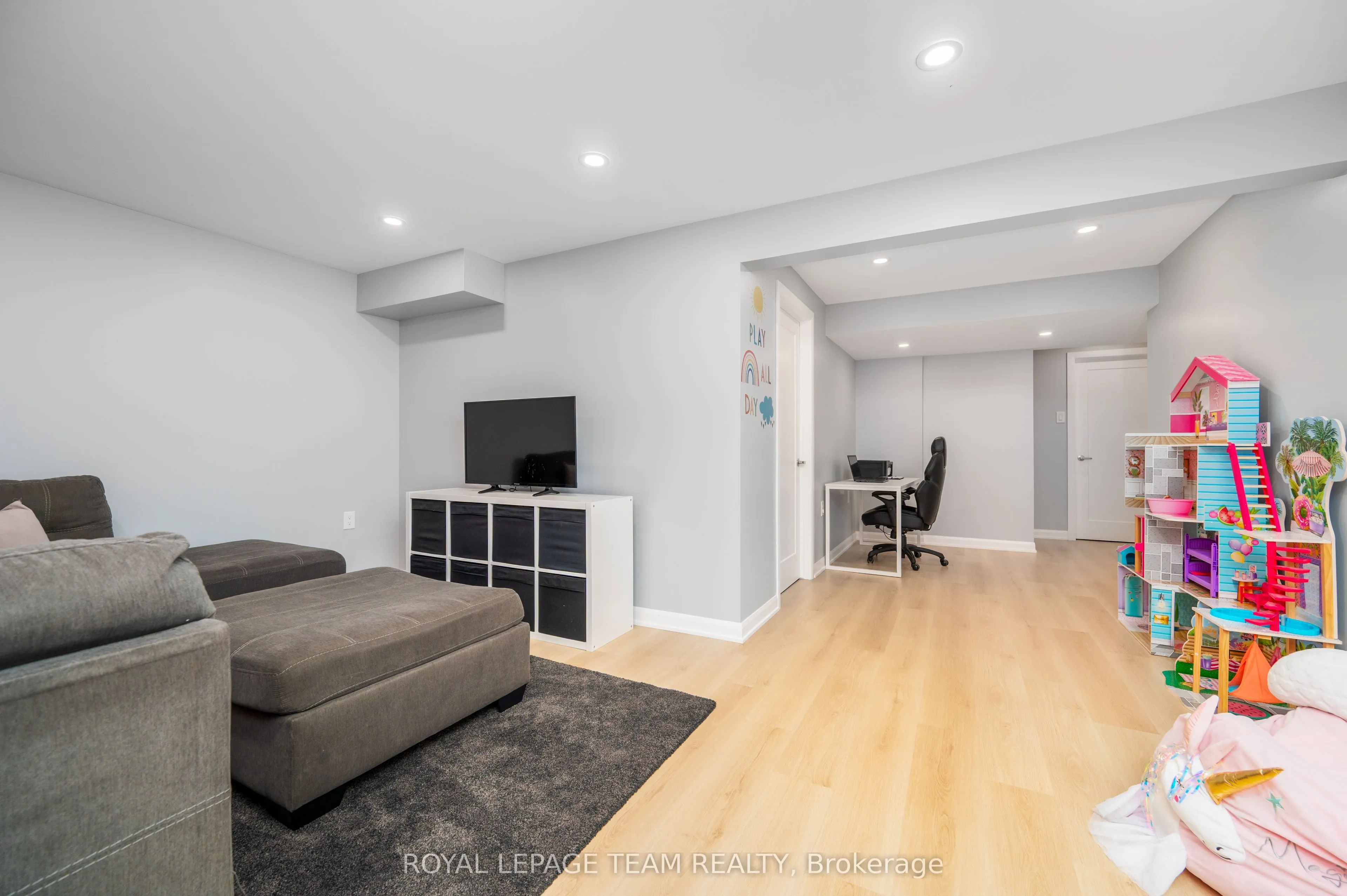 792 Cappamore Drive