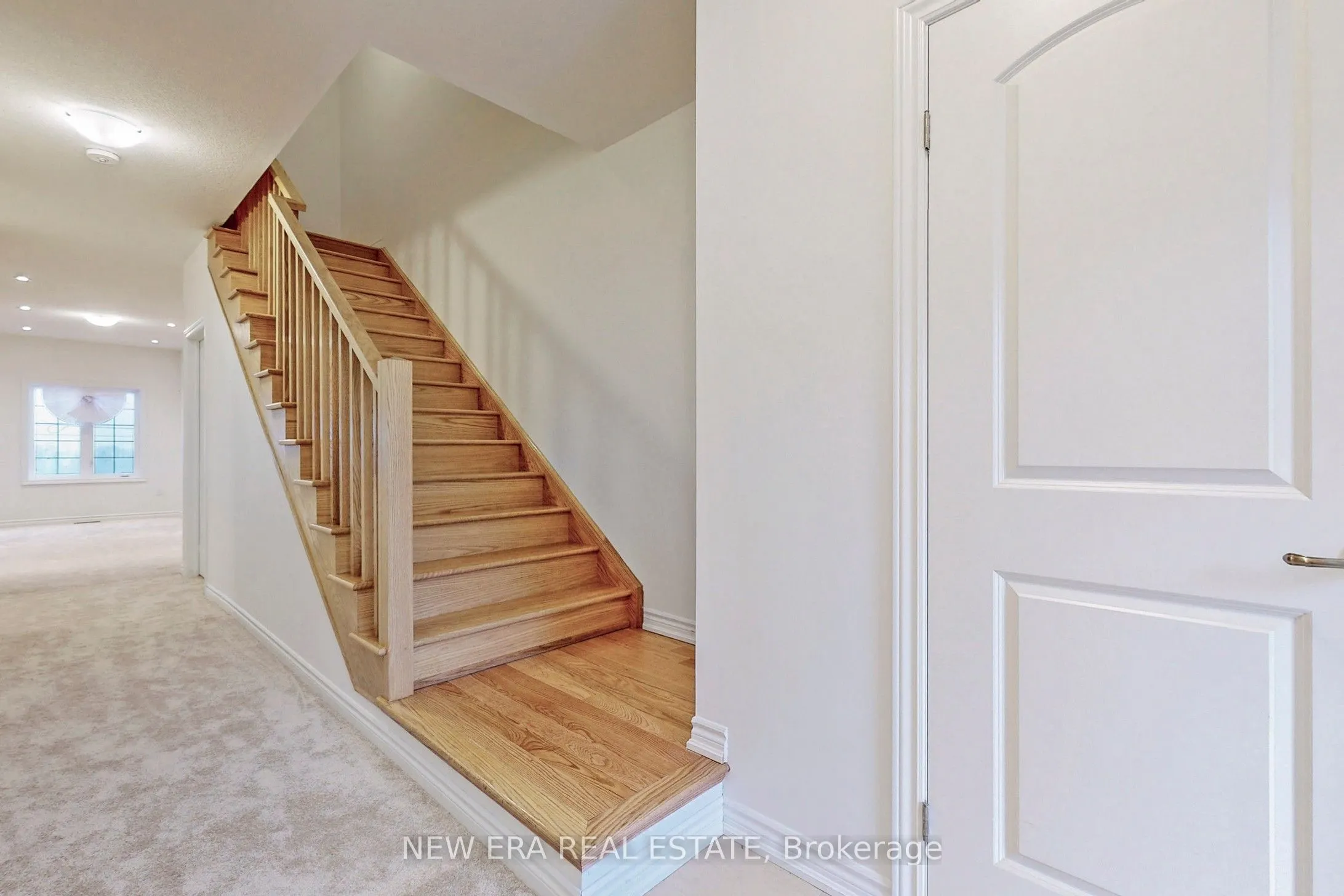 166 Flagg Avenue