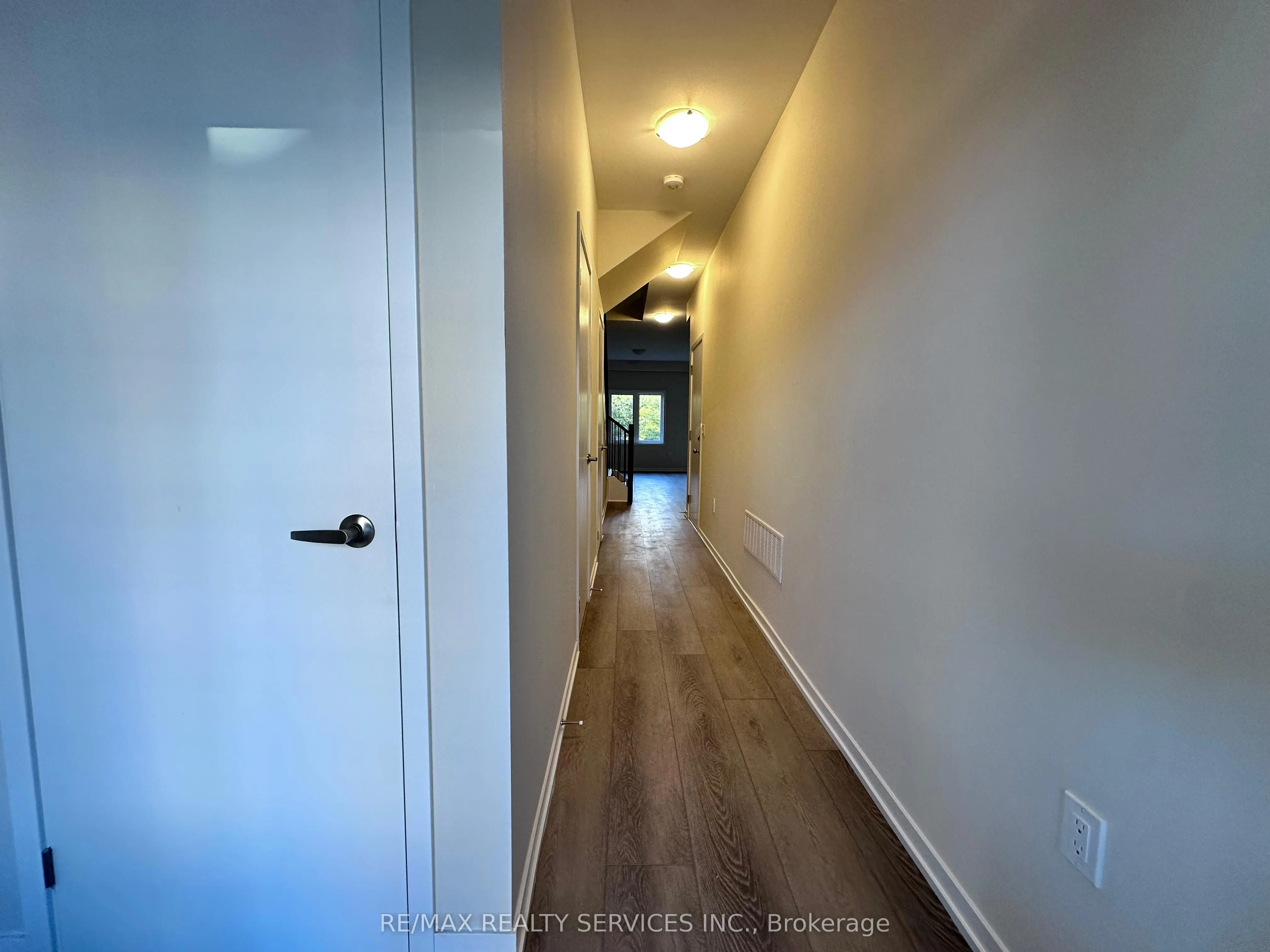23 Radium Lane