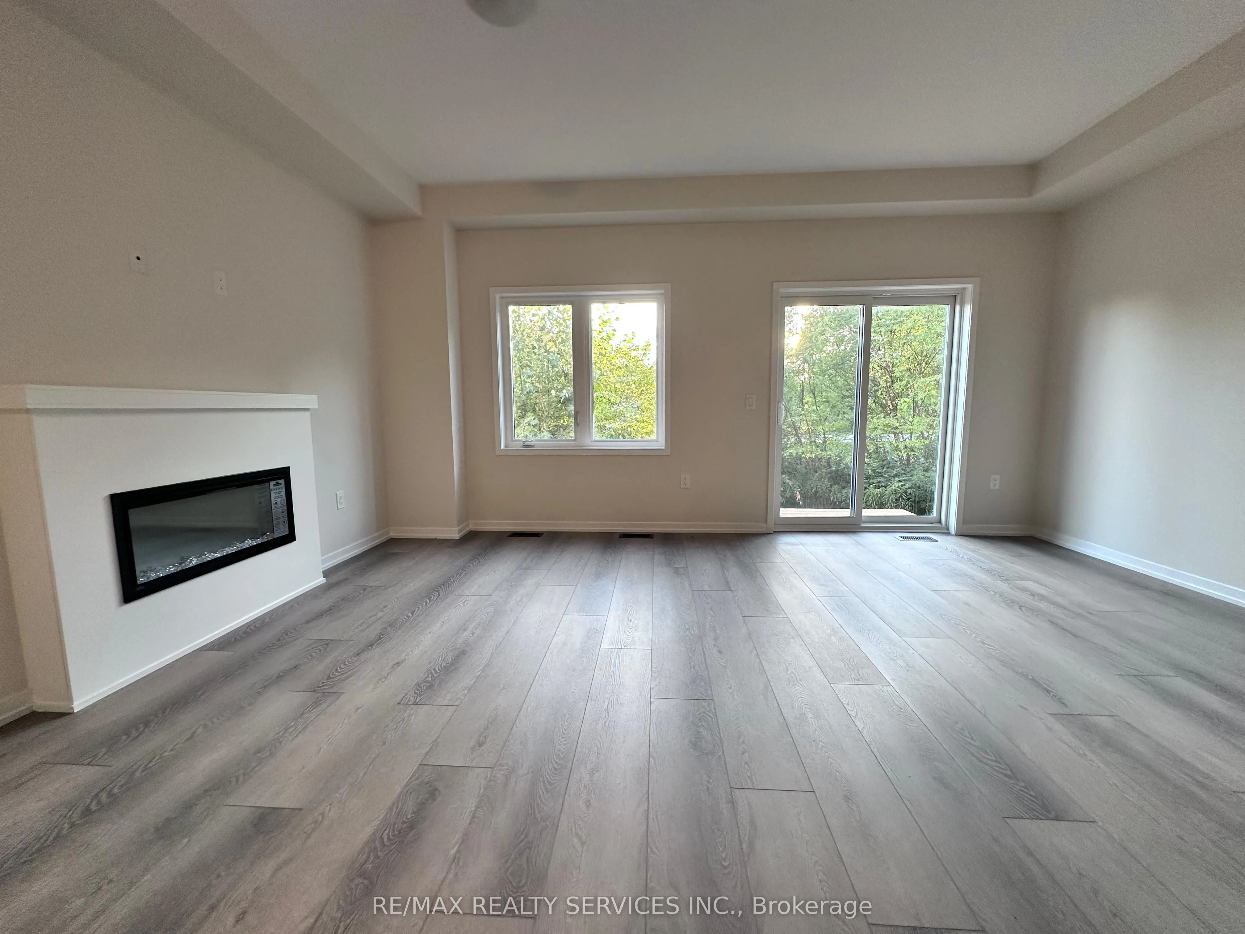 23 Radium Lane