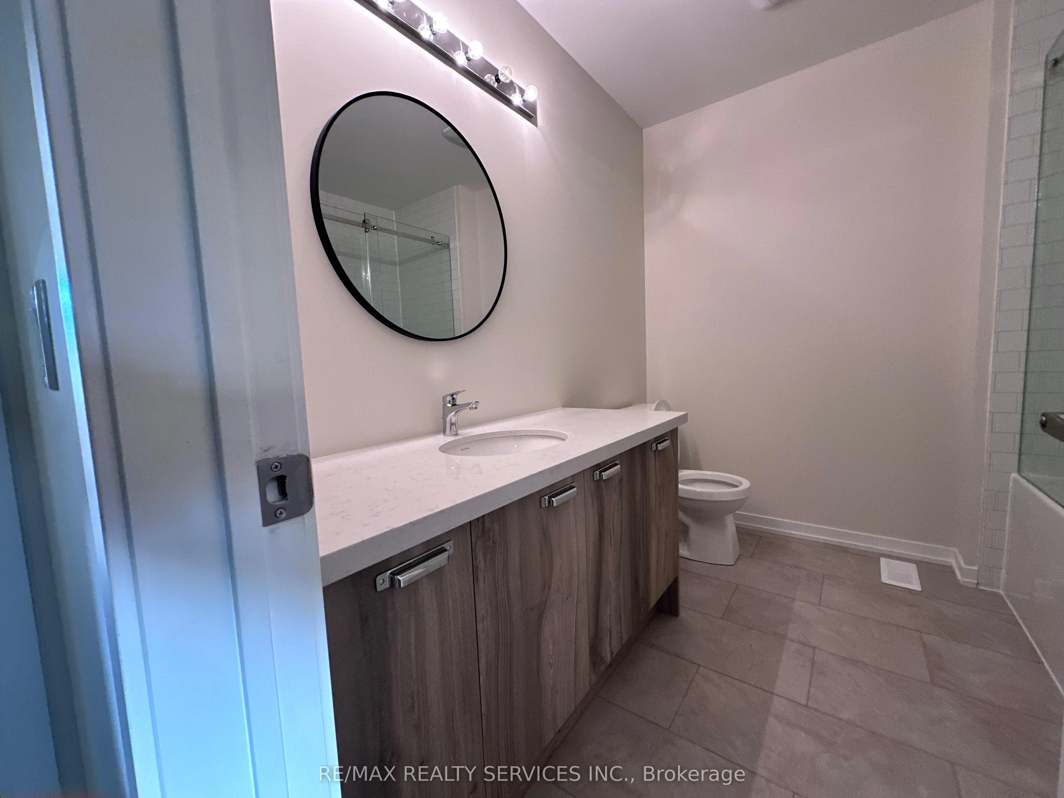 23 Radium Lane