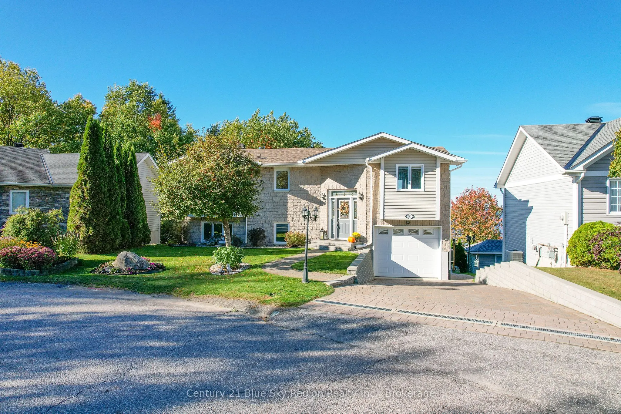 181 Pleasantview Place