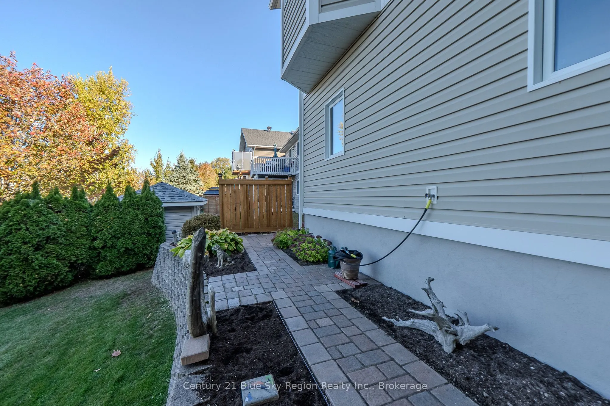 181 Pleasantview Place