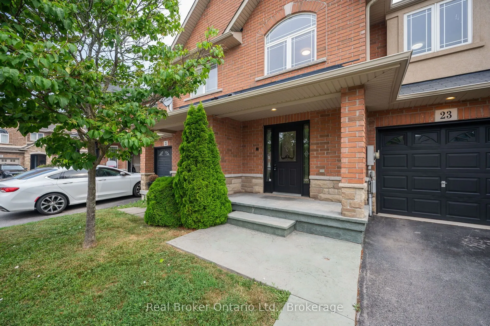 23 Bellflower Boulevard