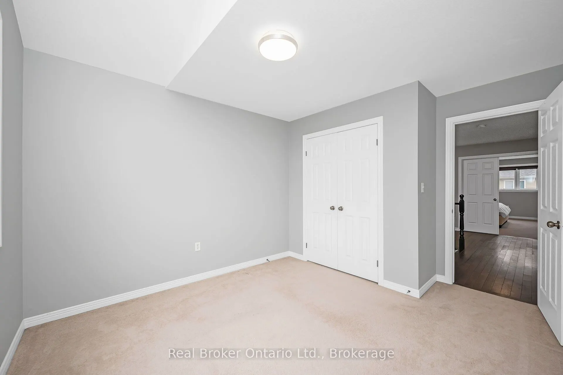 23 Bellflower Boulevard