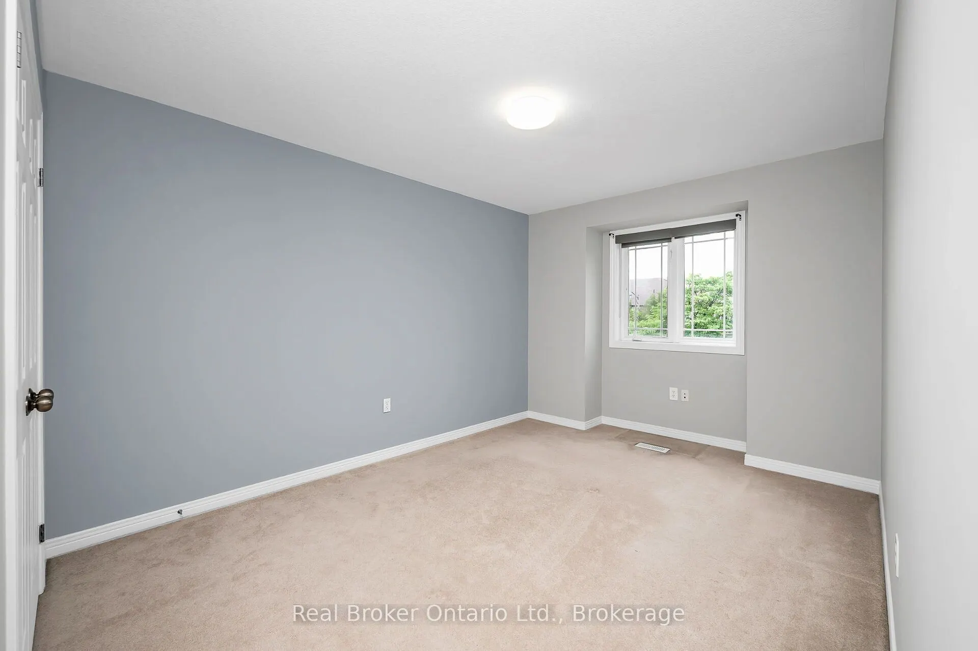 23 Bellflower Boulevard