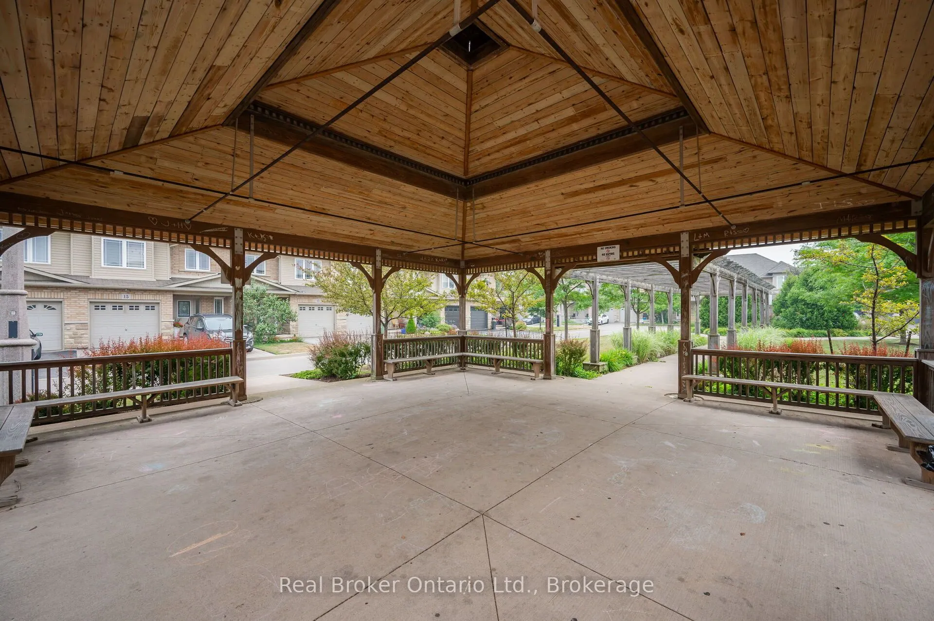 23 Bellflower Boulevard