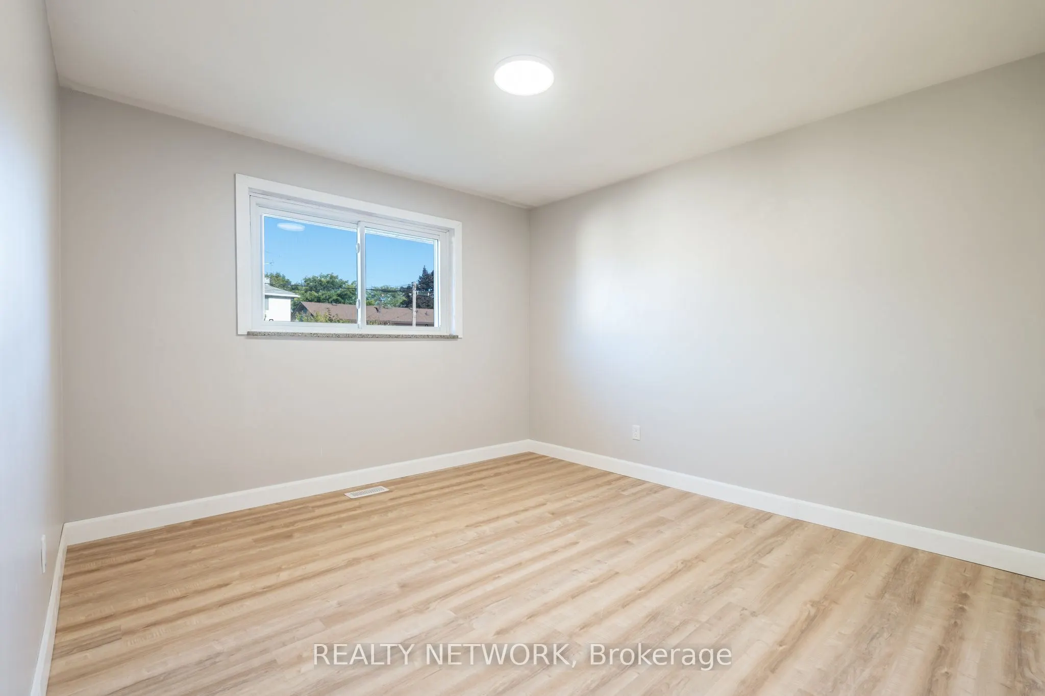 716 Upper Ottawa Street