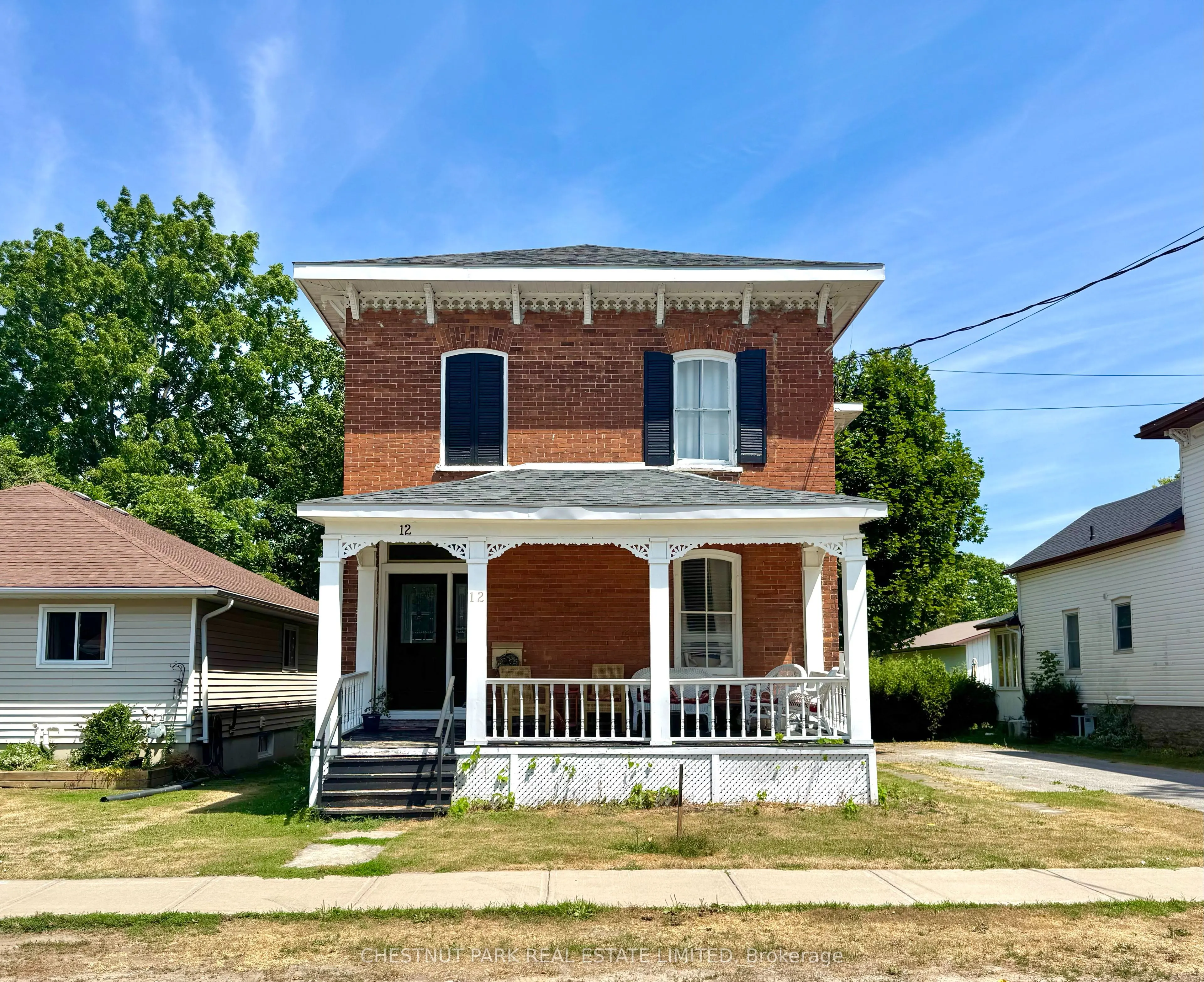 12 Maple Avenue