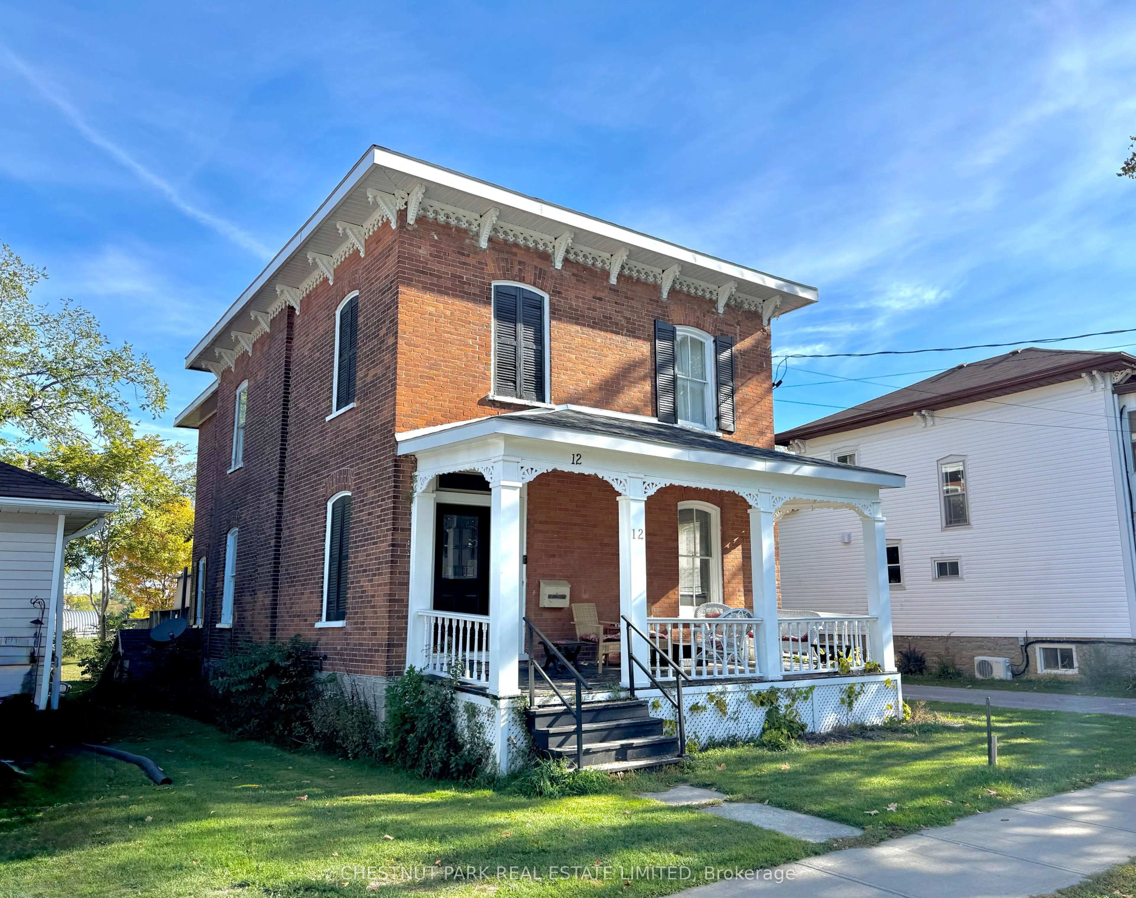 12 Maple Avenue