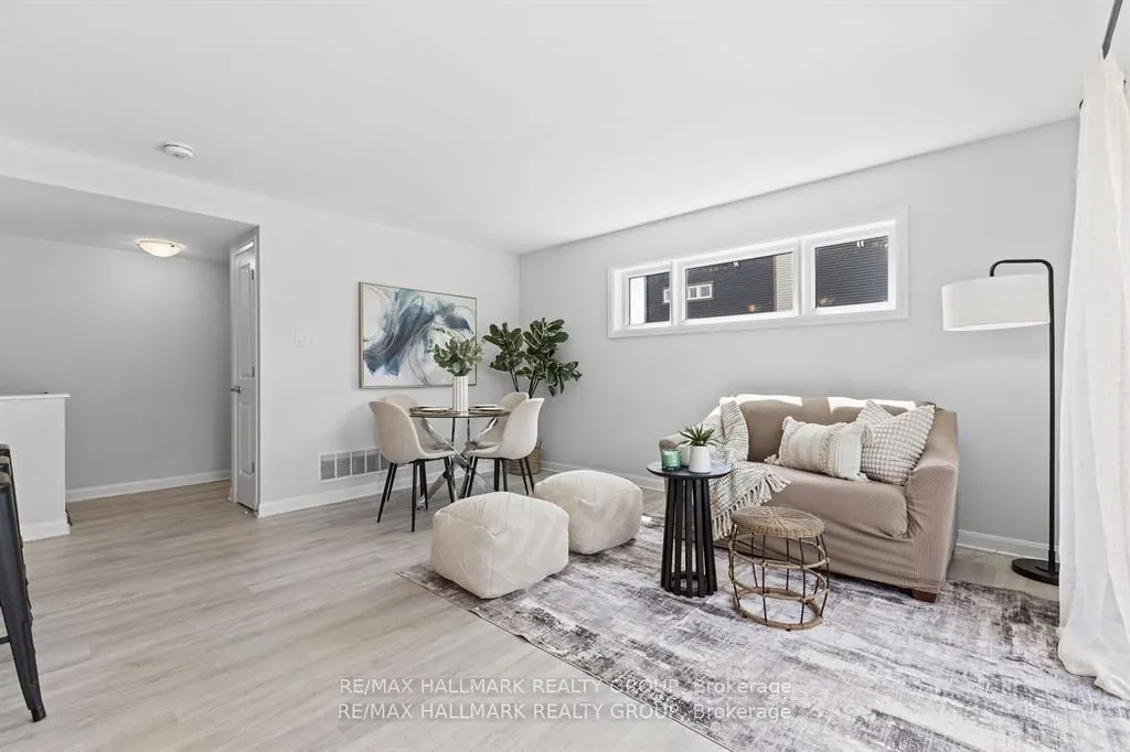 706 Amberwing Private, #Unit D