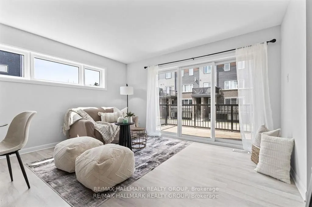 706 Amberwing Private, #Unit D