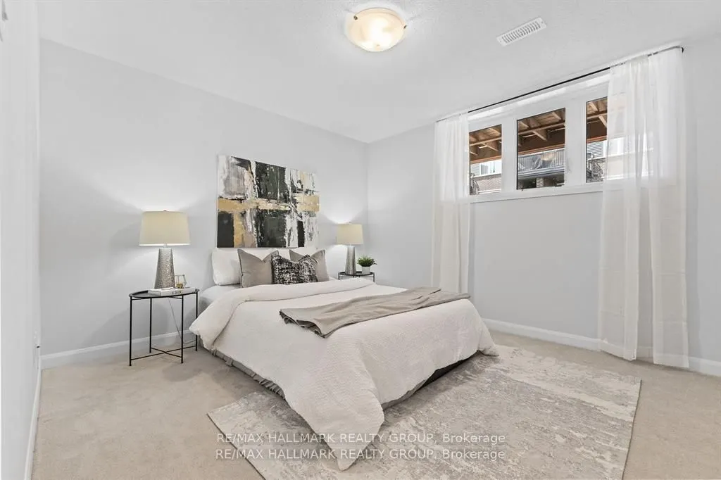 706 Amberwing Private, #Unit D