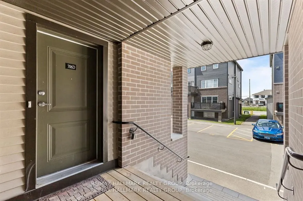 706 Amberwing Private, #Unit D