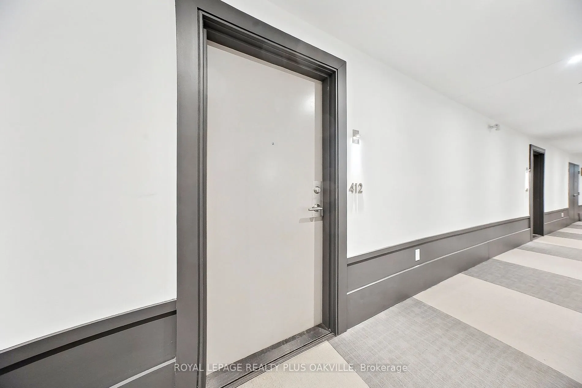 10 Concord Place, #412
