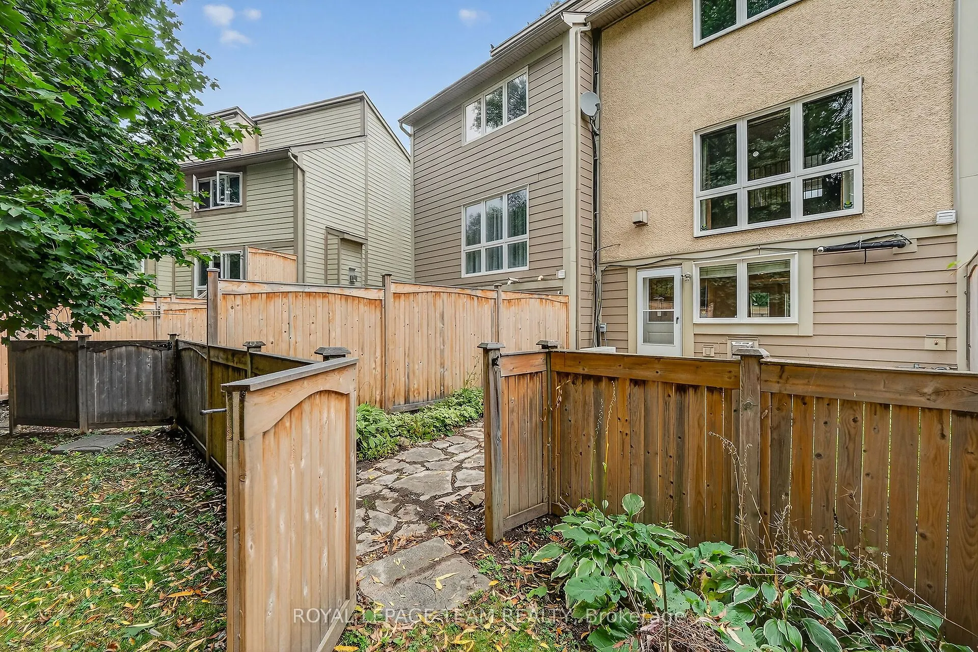 11 Peary Way, #35