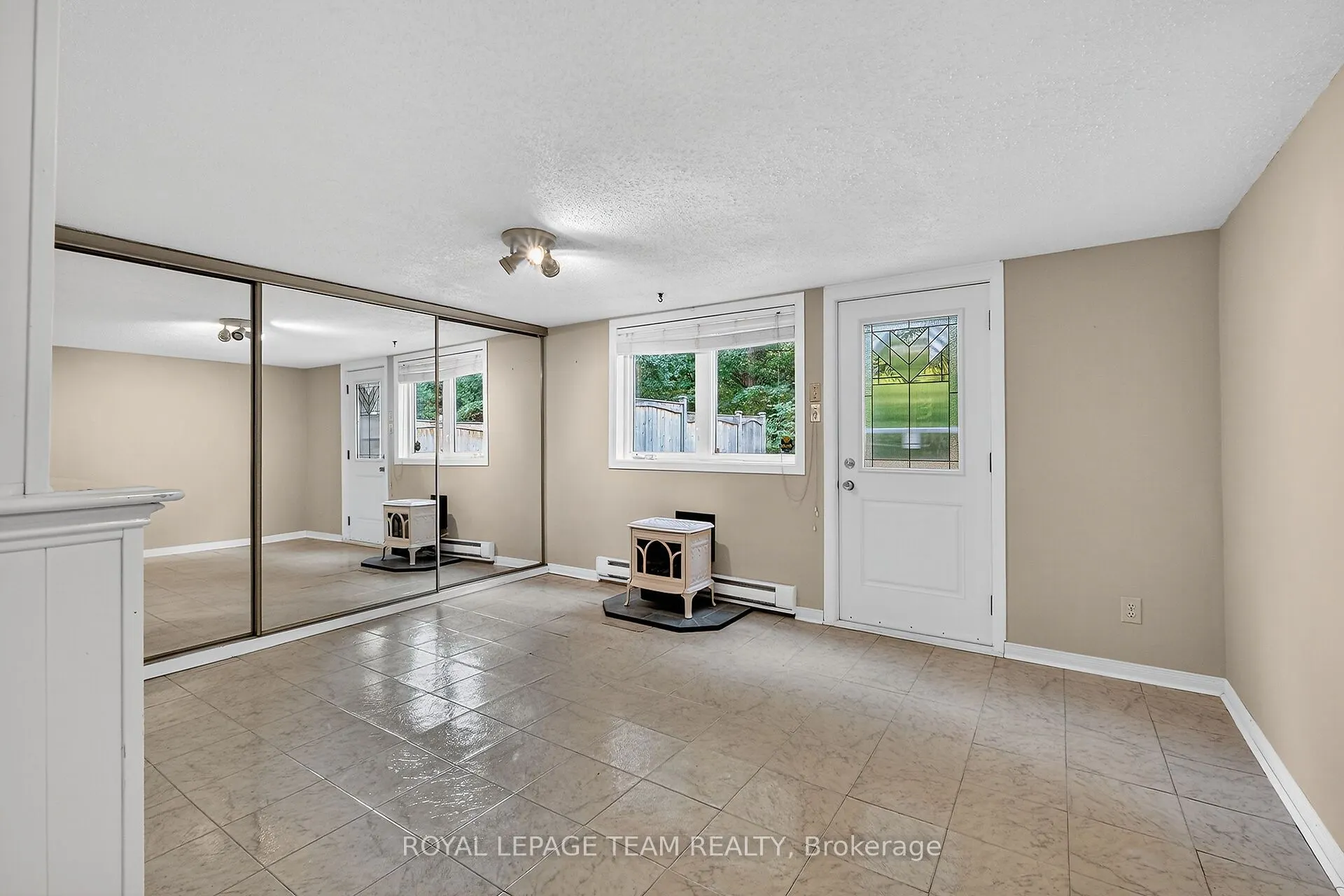 11 Peary Way, #35