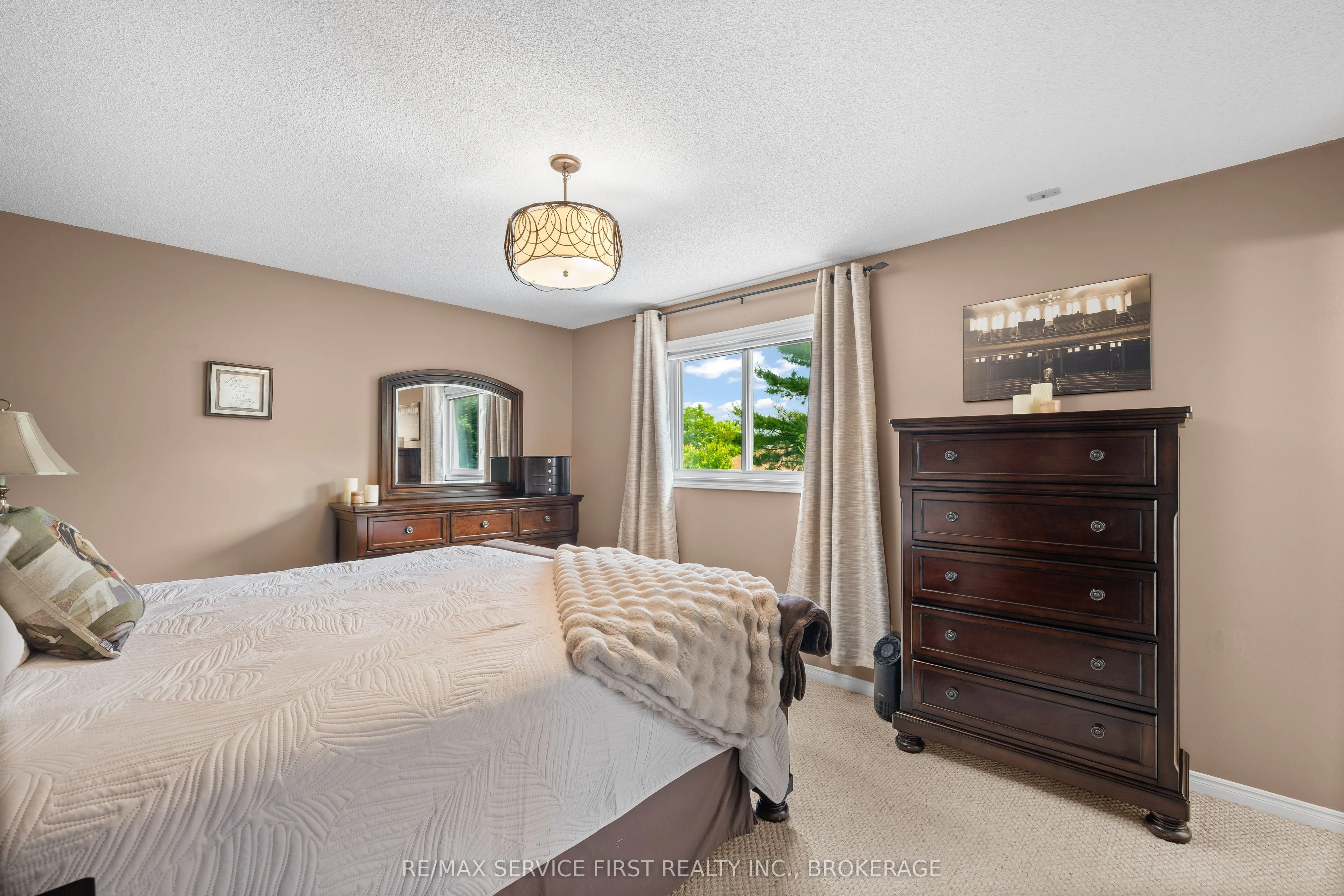 199 Splinter Court