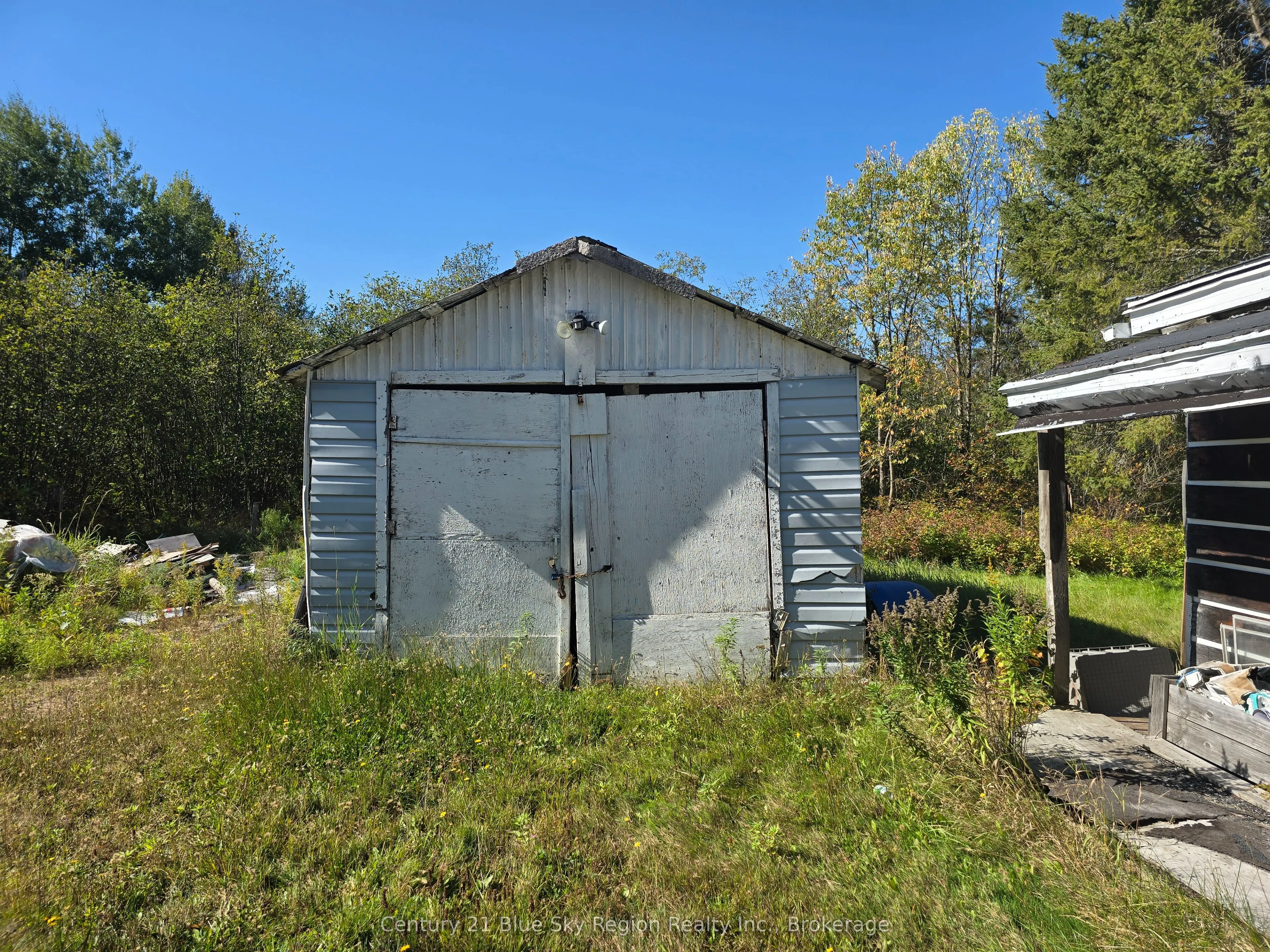 1631B River Road