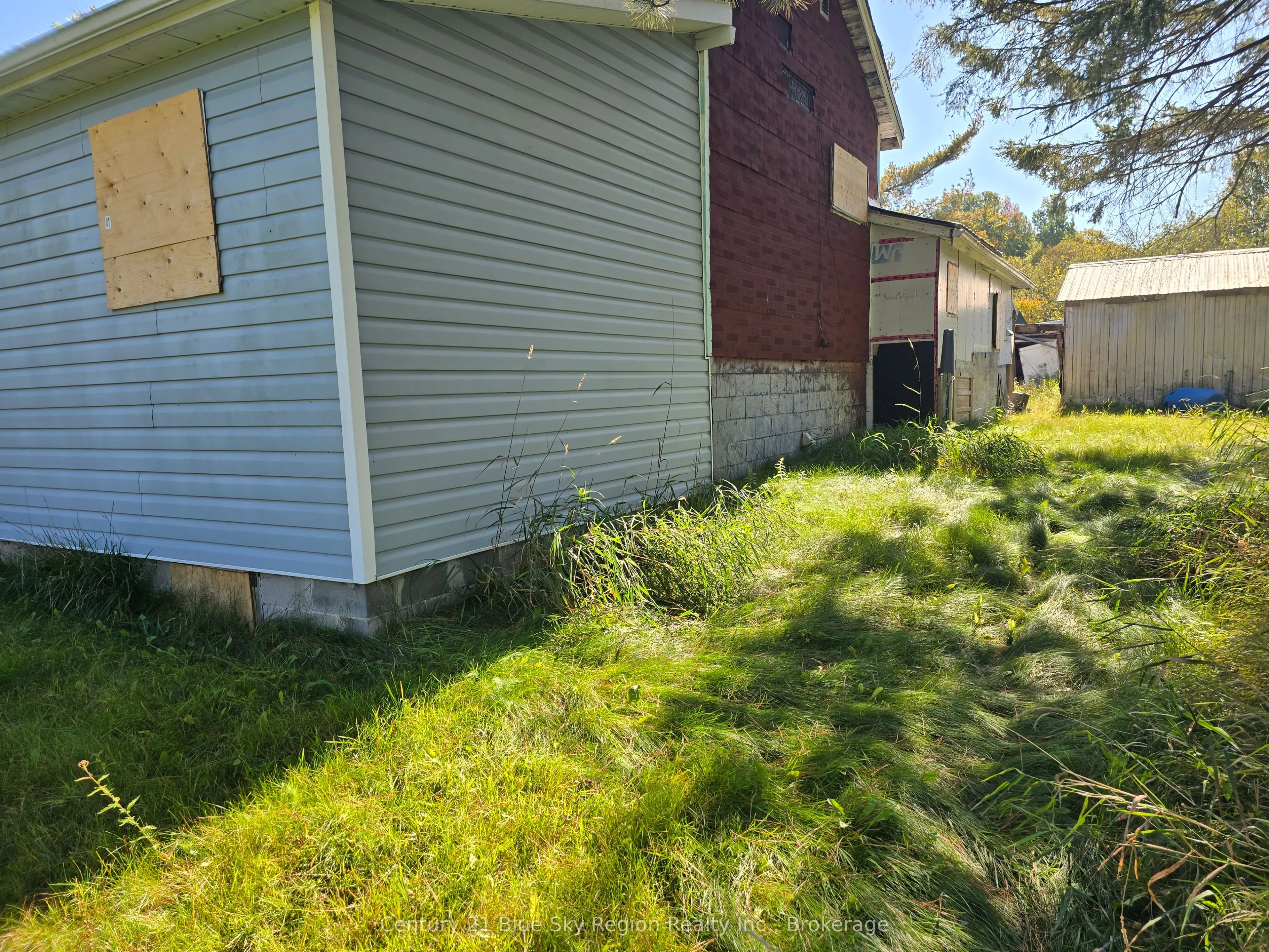 1631B River Road