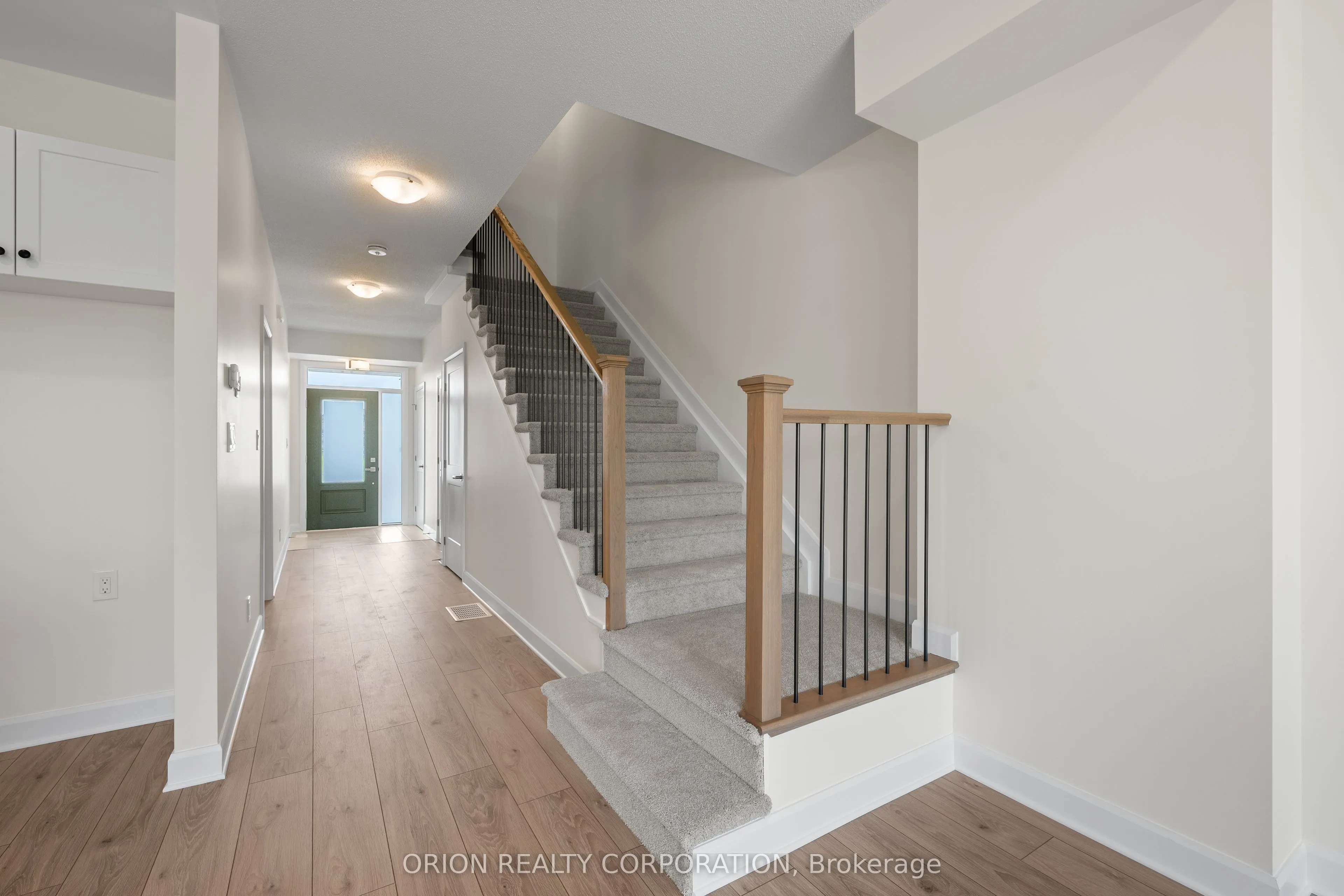 414 BUCKTHORN Drive