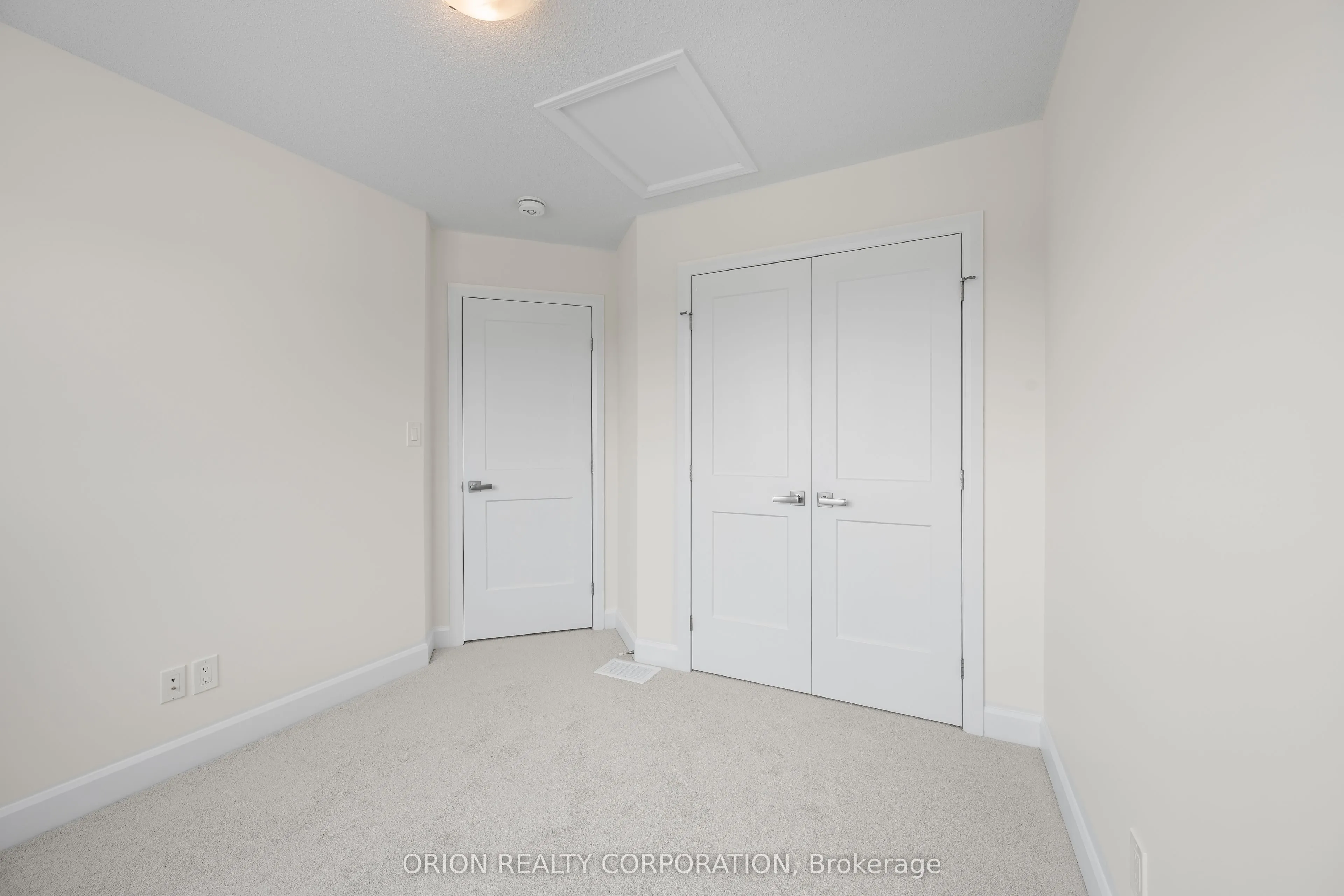 414 BUCKTHORN Drive