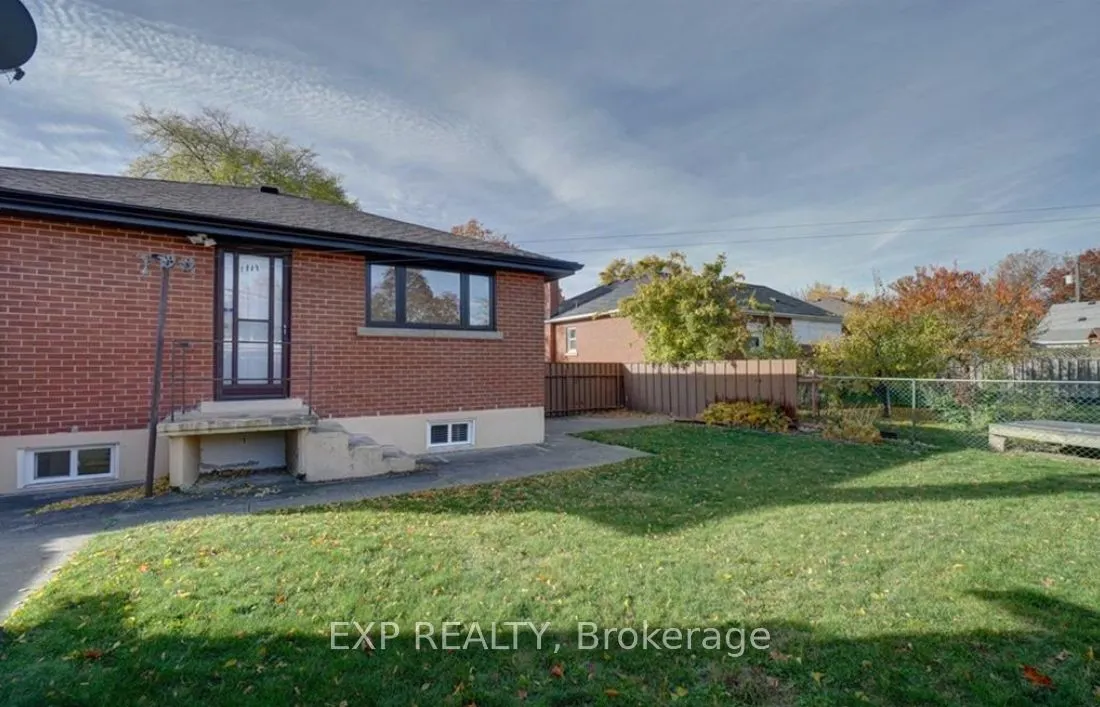 13 Newark Avenue, #Main