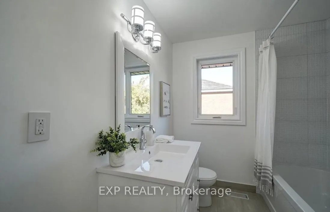 13 Newark Avenue, #Main