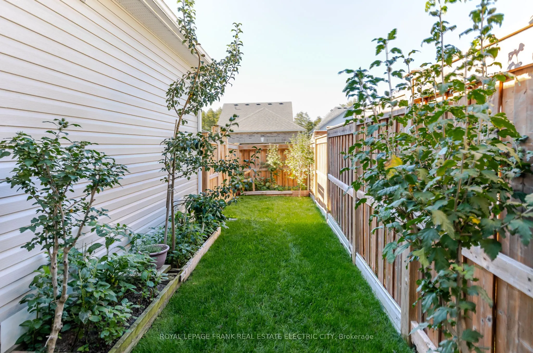 849 Broadway Boulevard