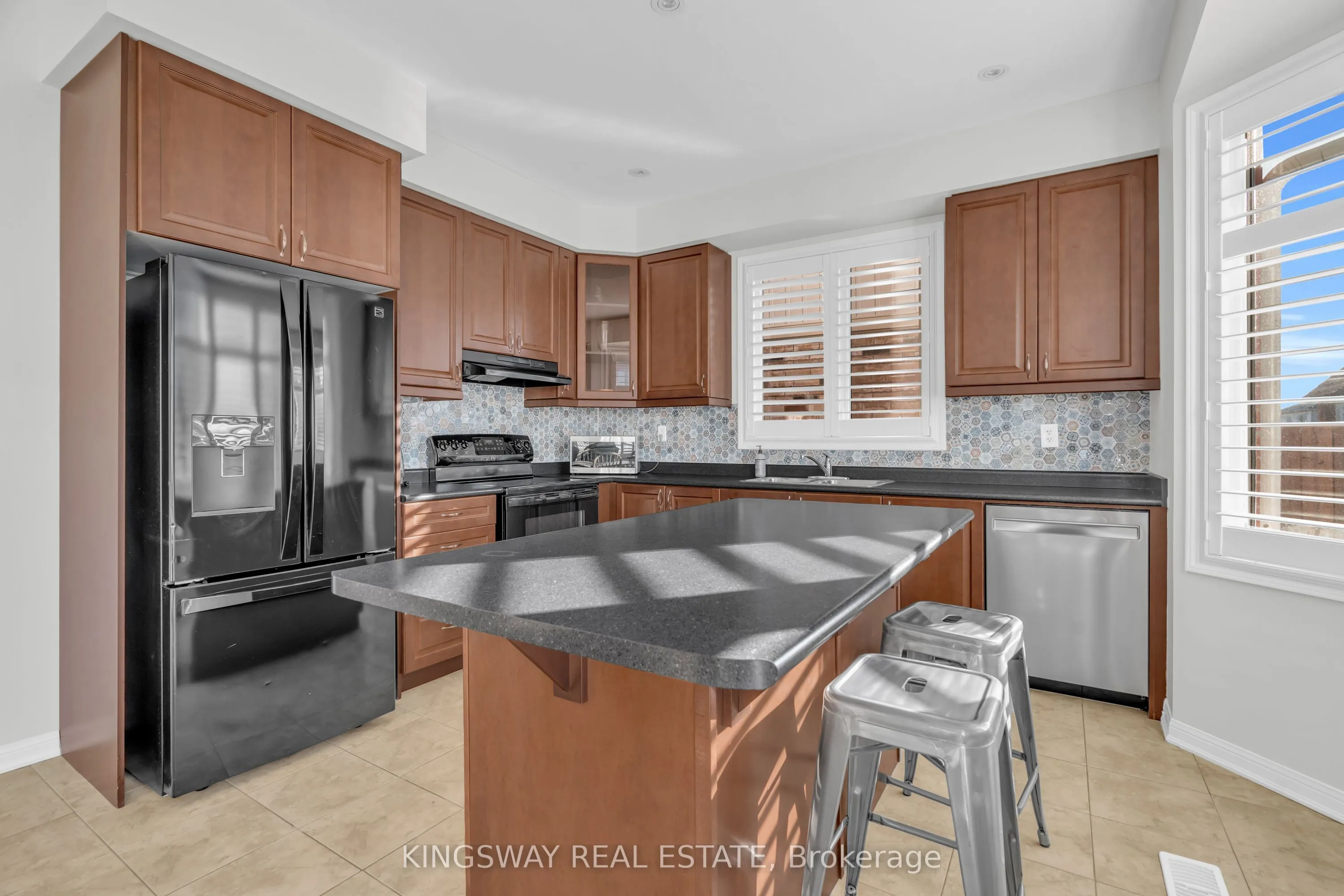 36 BEATTIE Crescent