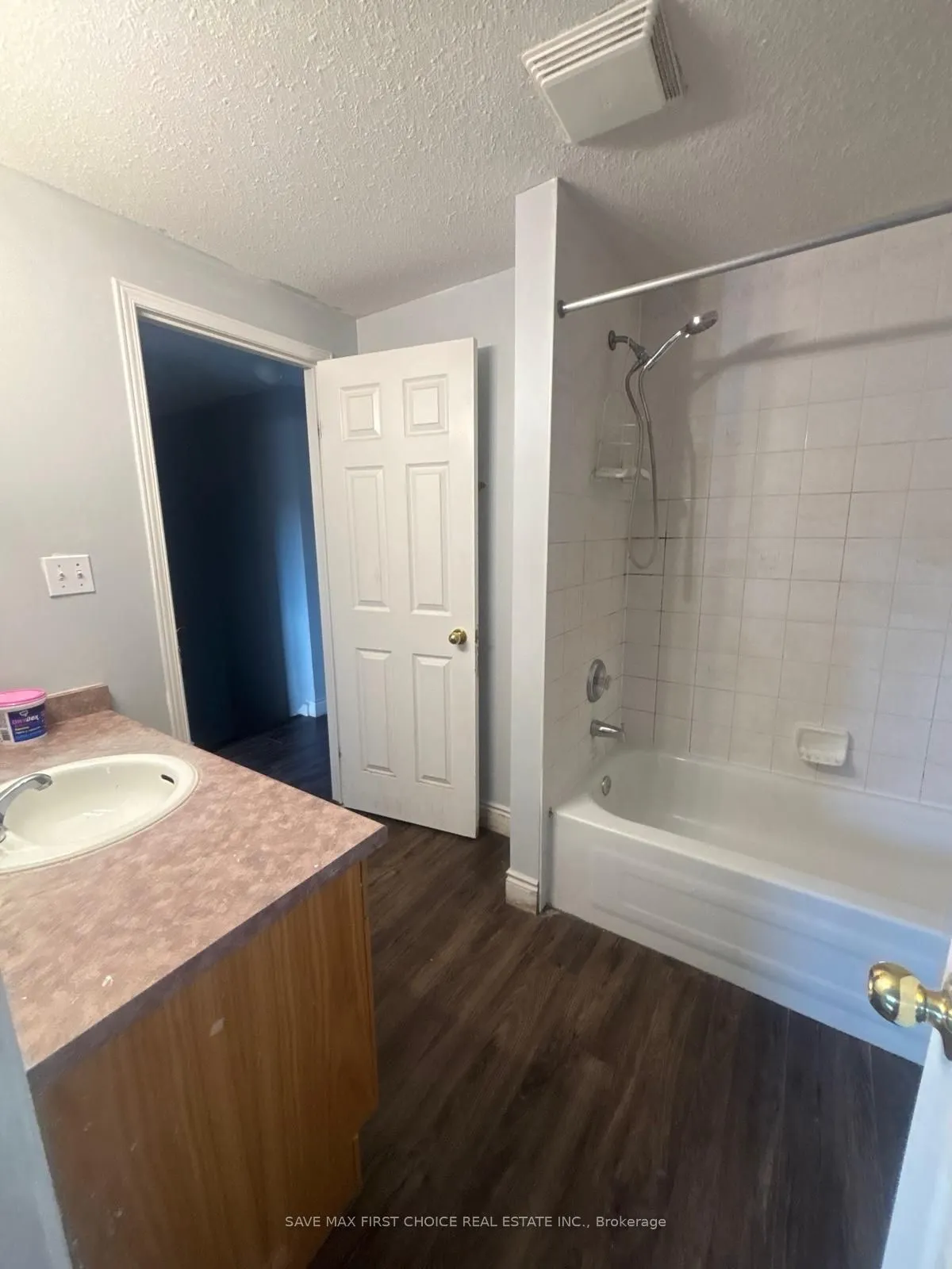 26 Activa Avenue