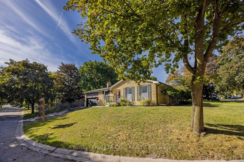 28 MCTAGGART Crescent