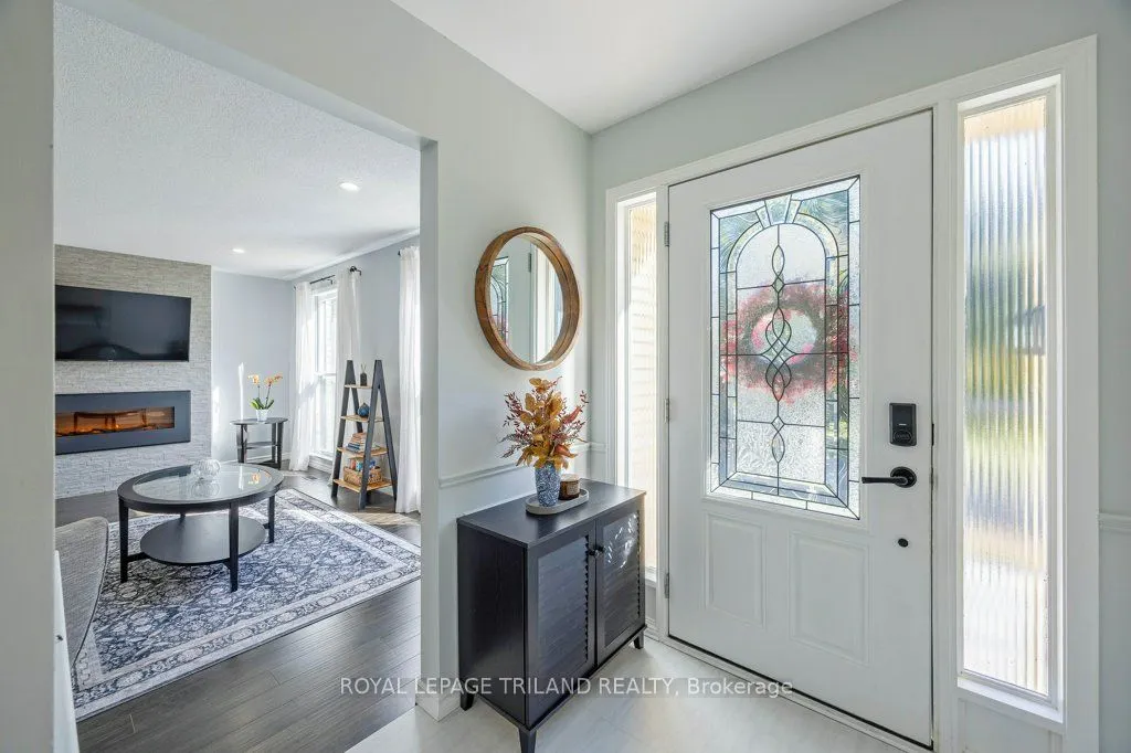 28 MCTAGGART Crescent