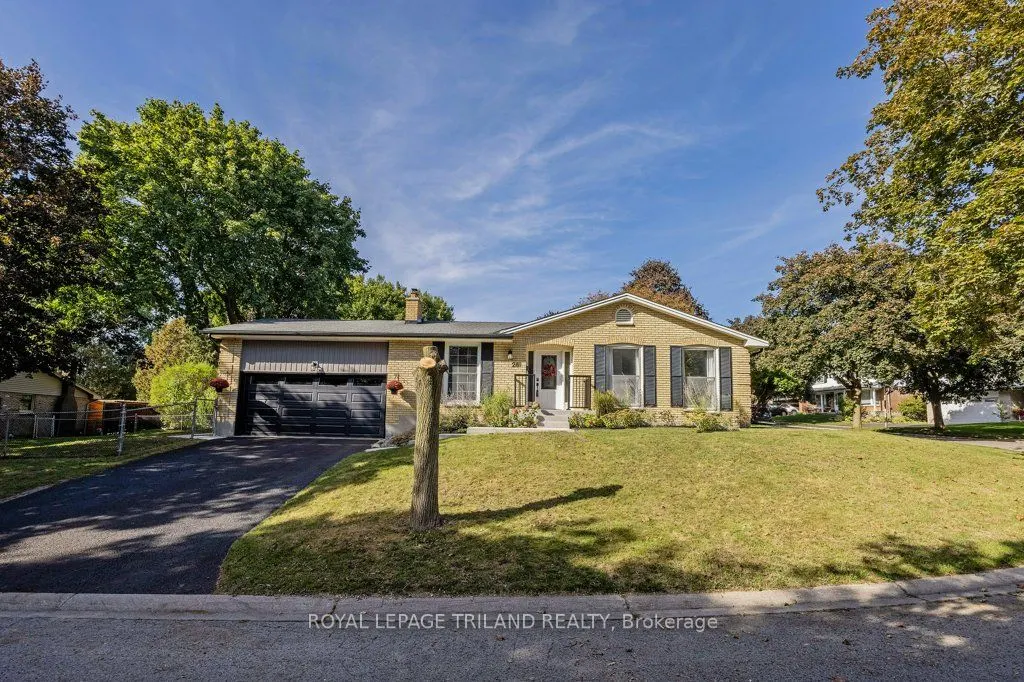 28 MCTAGGART Crescent