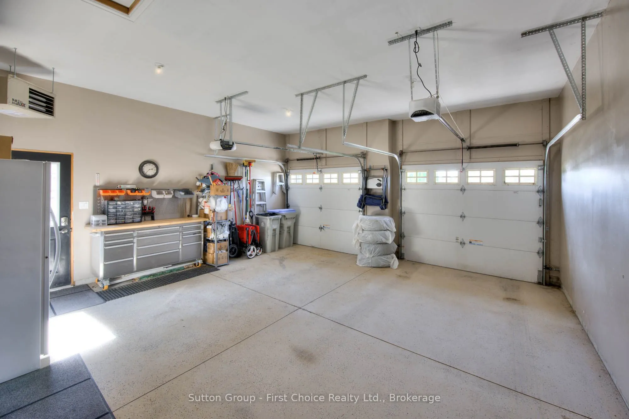 211 Sunset Drive
