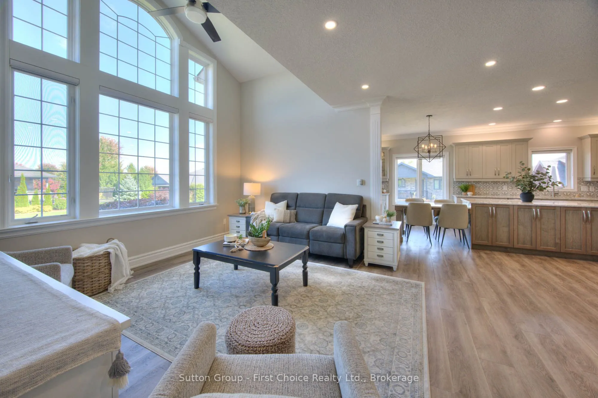 211 Sunset Drive